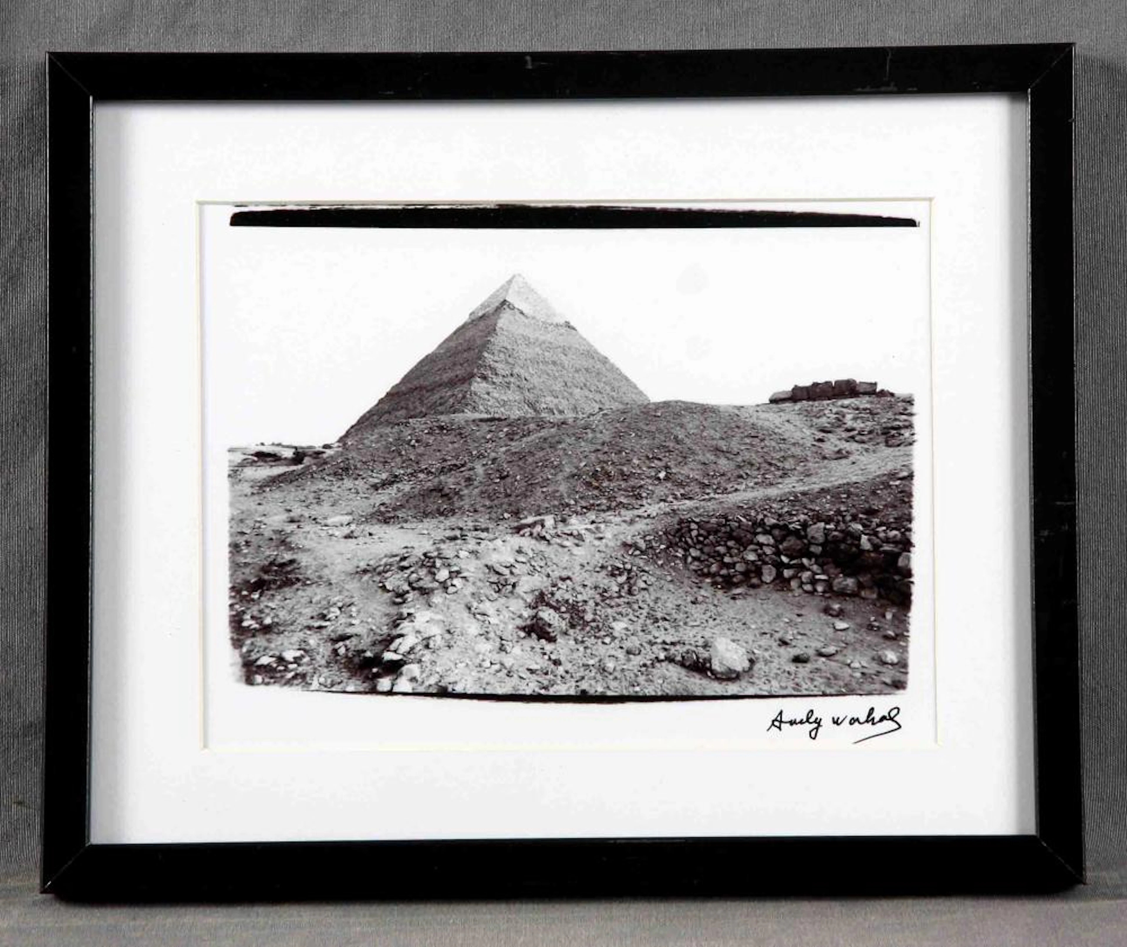 WARHOL, ANDY (1928-1978). ?Pyramid. Egypt?. Fotogr