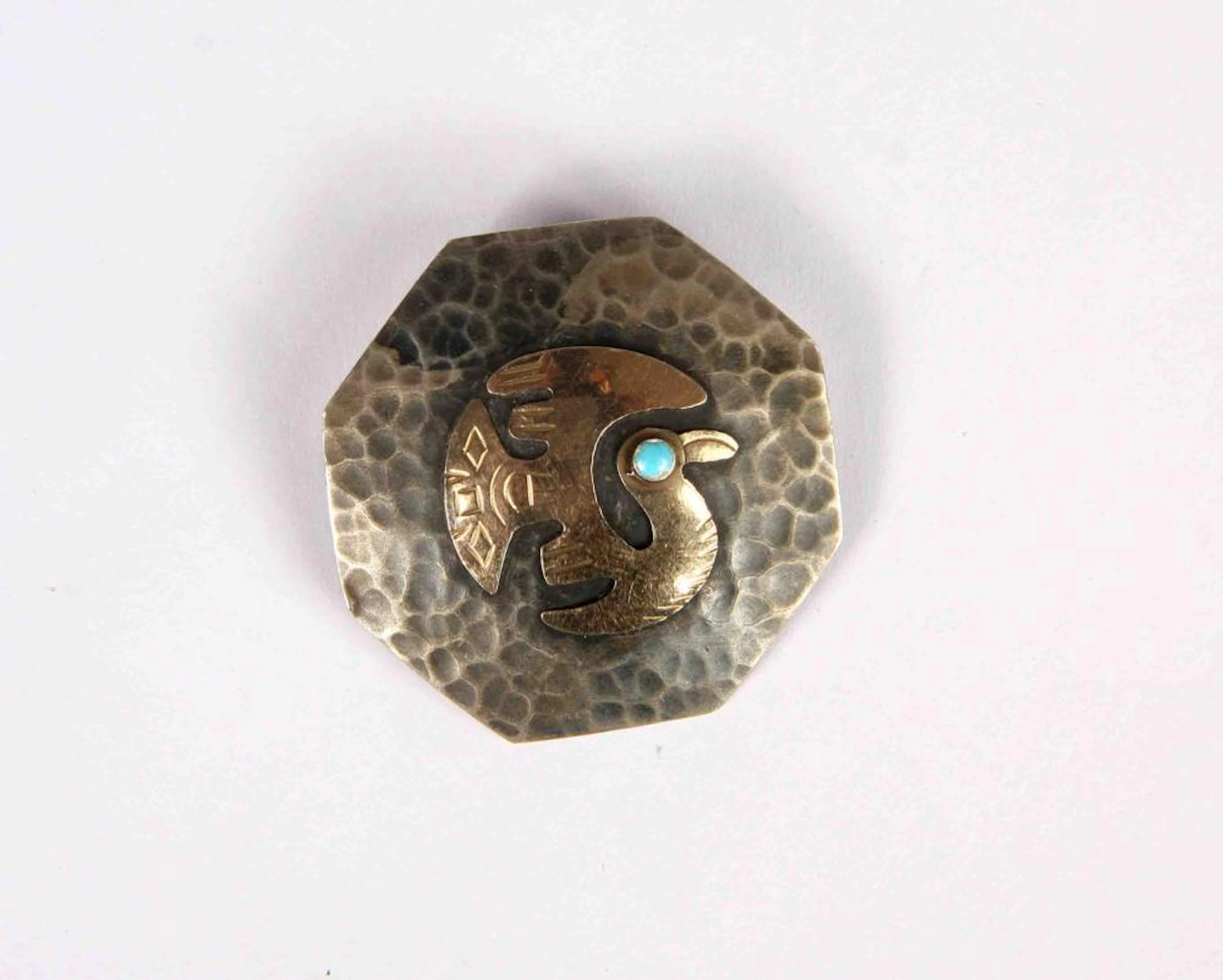 Antiguo broche-colgante en oro ley y plata peruana