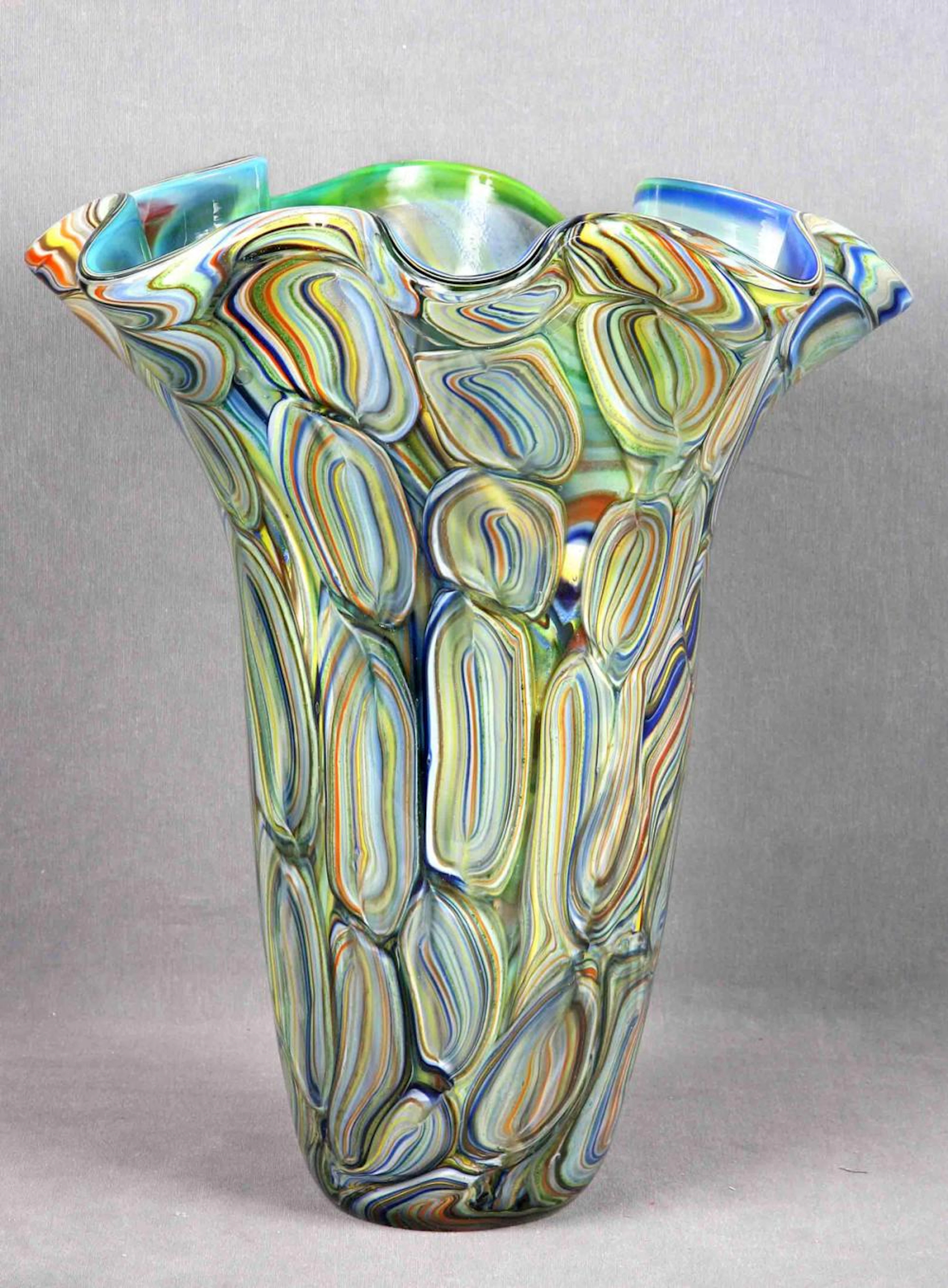 MURANO Gran jarrón. En cristal de Murano, con boca