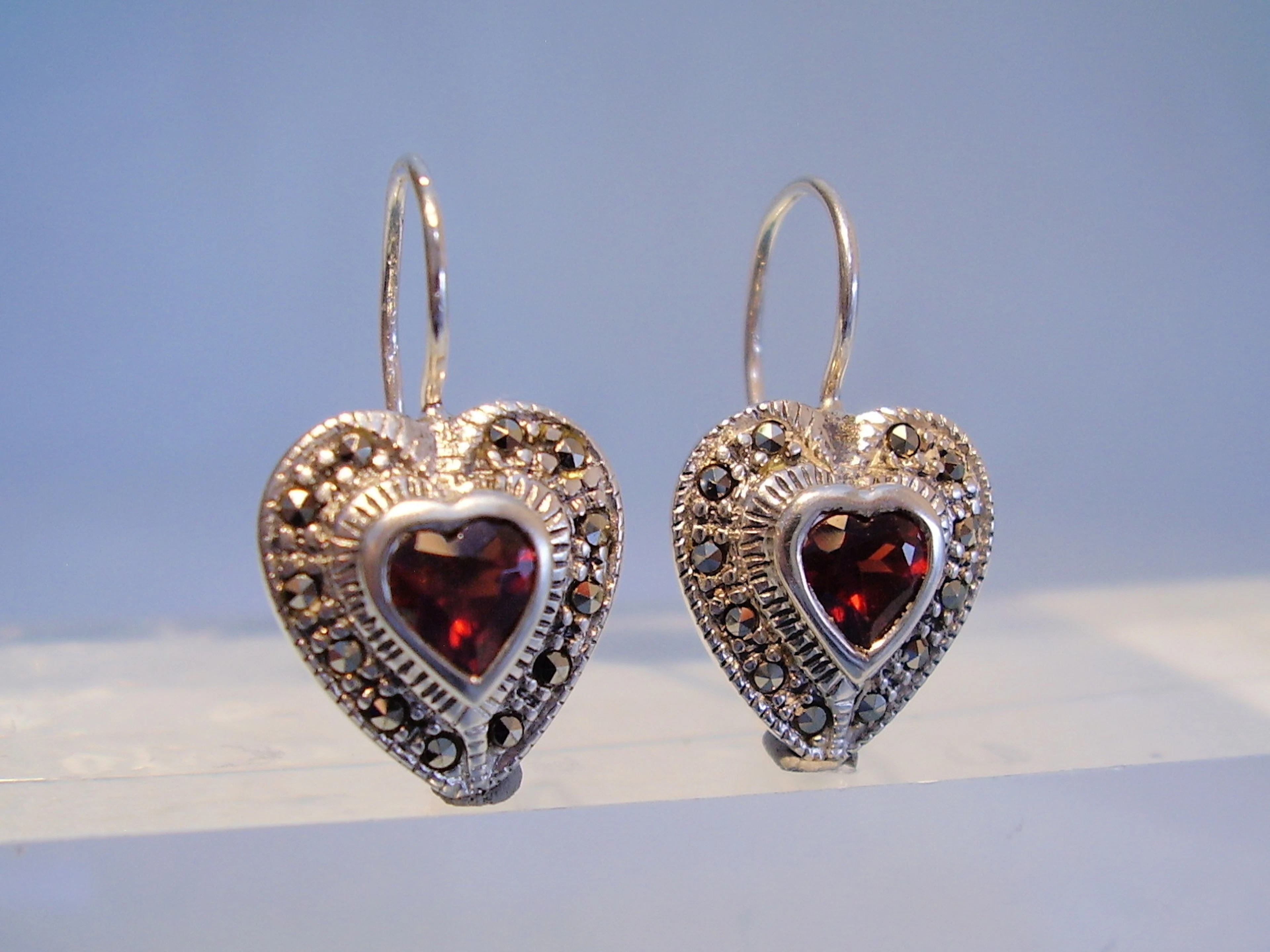 GRANAT OHRRINGE Silber 925.