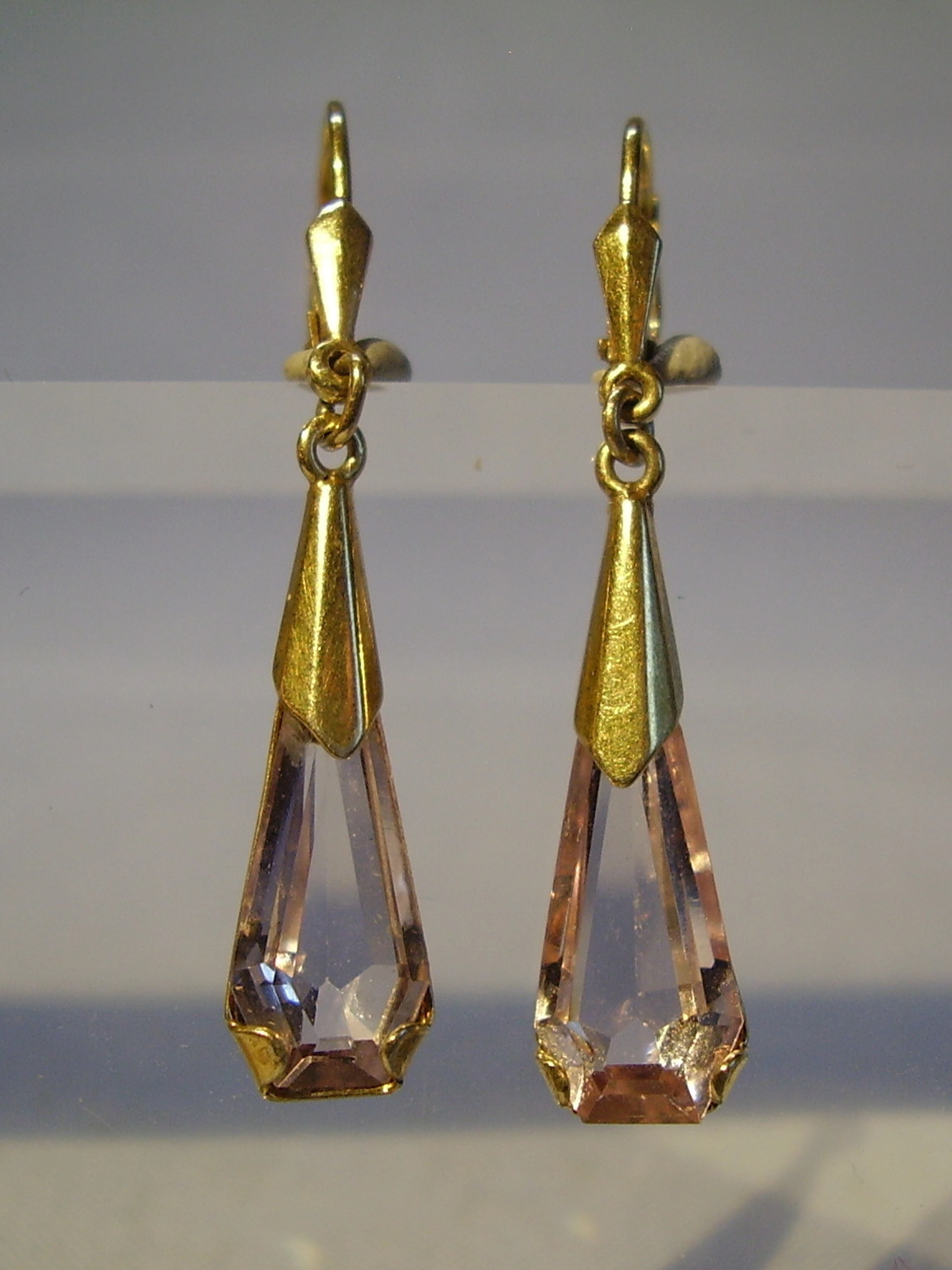 ART DECO OHRRINGE MORGANIT-SPINELLE.
