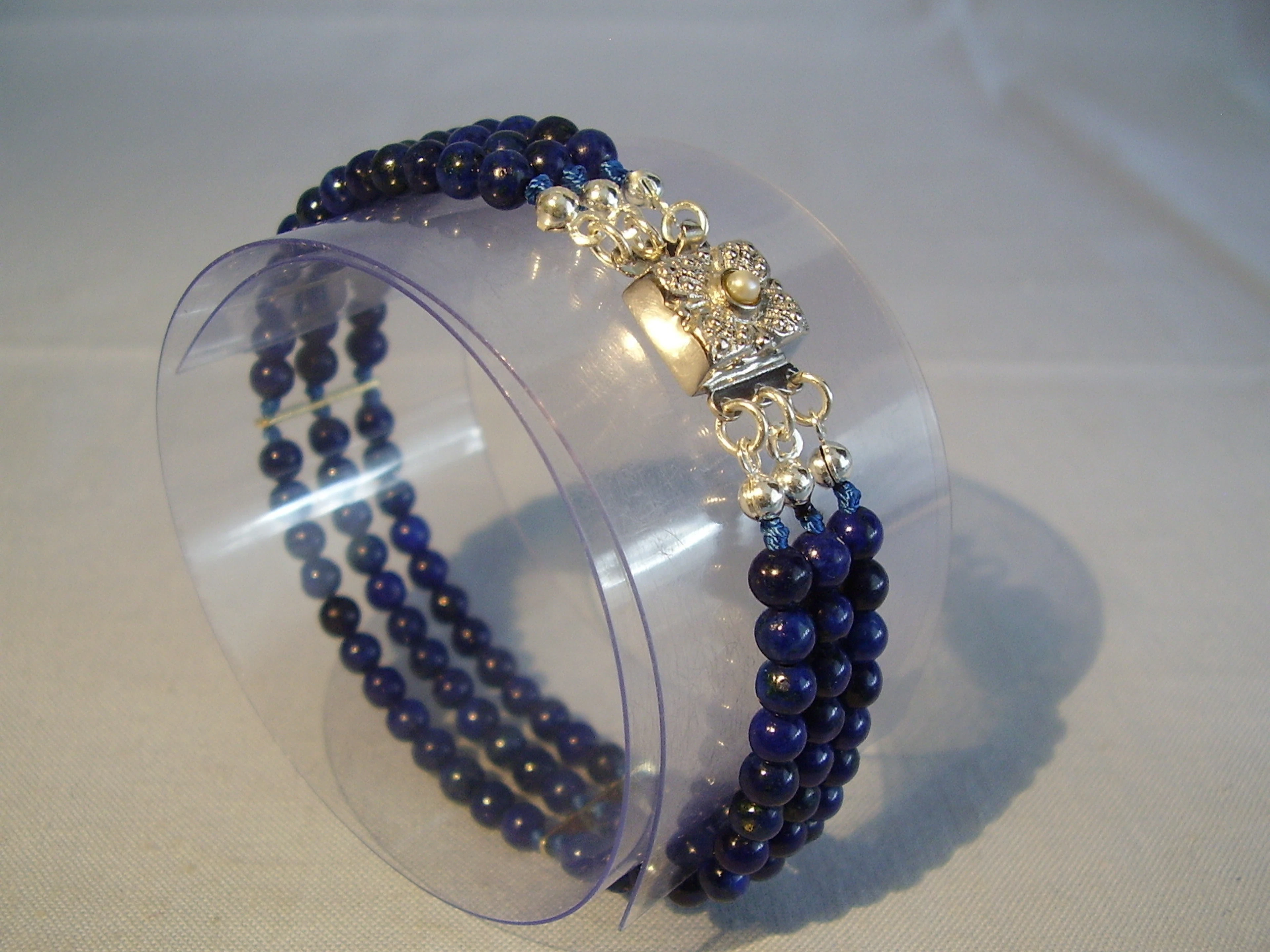 LAPISLAZULI ARMBAND 3-REIHIG.