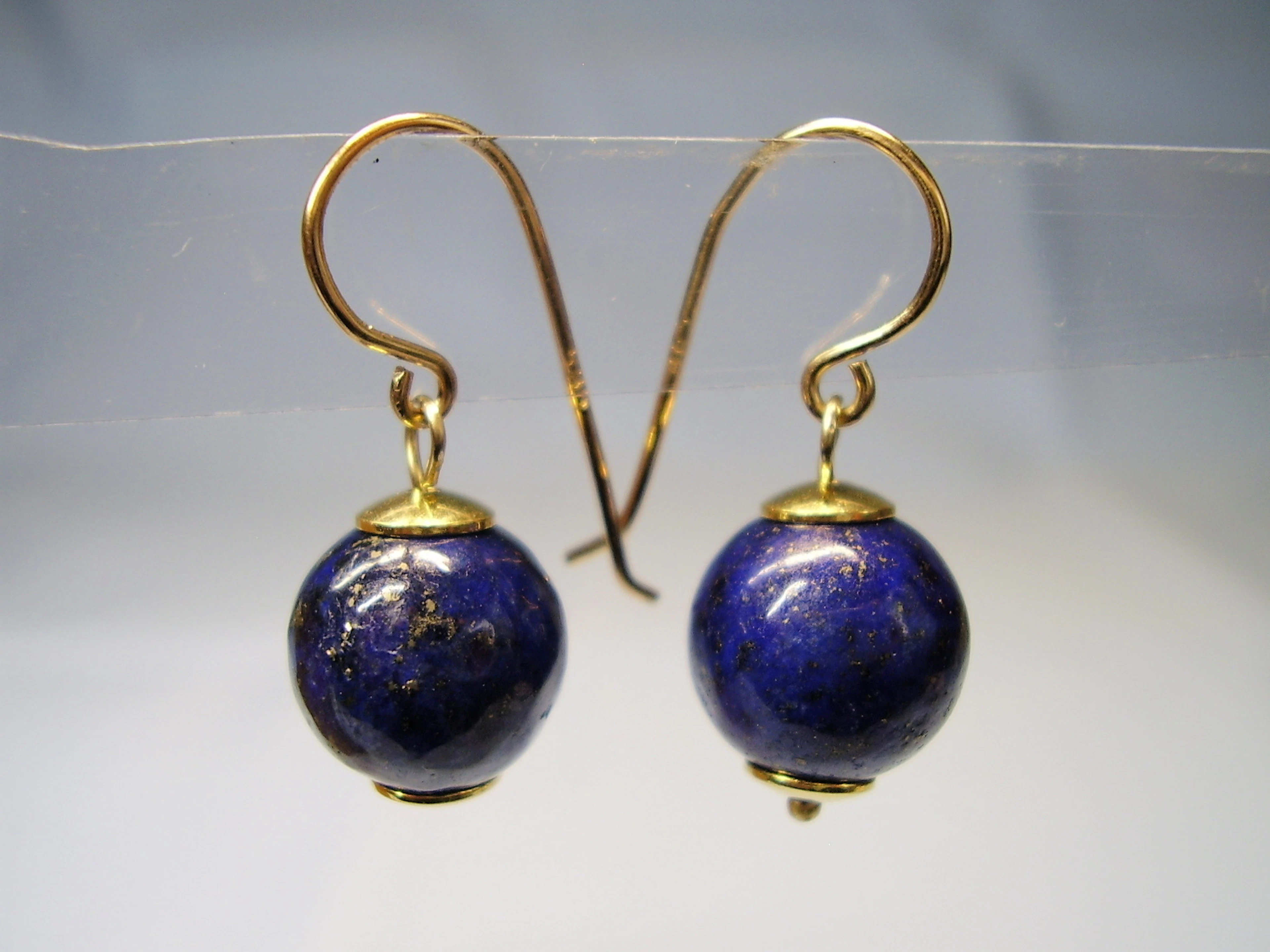 LAPISLAZULI OHRRINGE GG 14 KARAT.