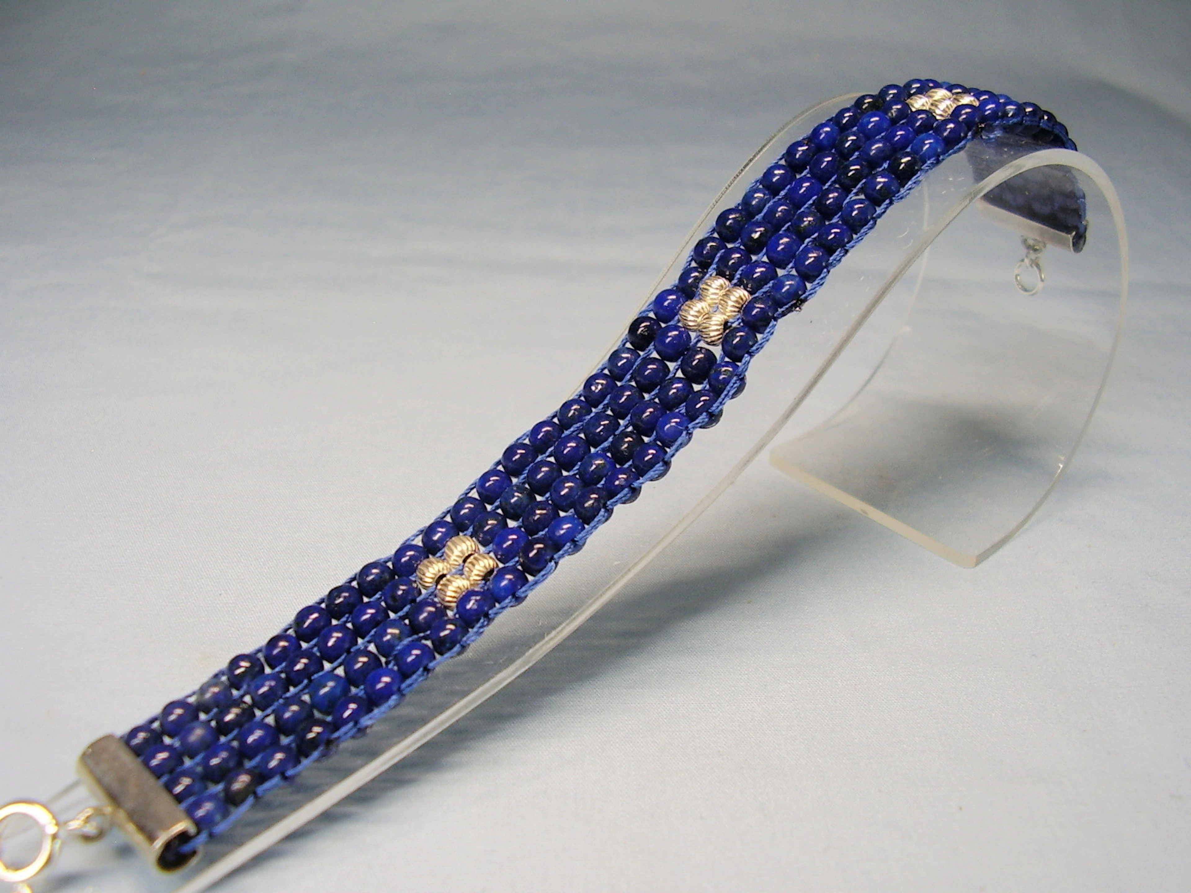 LAPISLAZULI ARMBAND HANDARBEIT 110 ct. LAPIS.