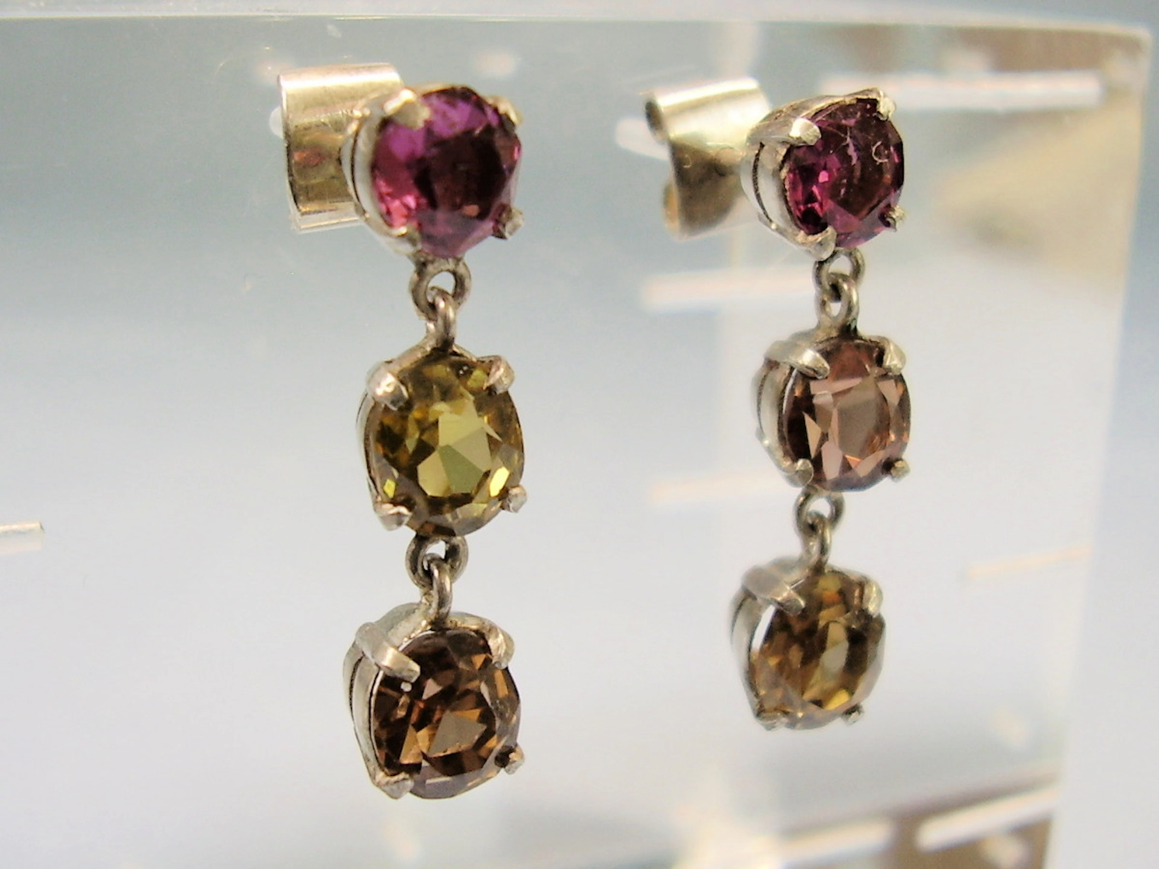 OHRSTECKER AMETHYST + CITRIN SILBER.