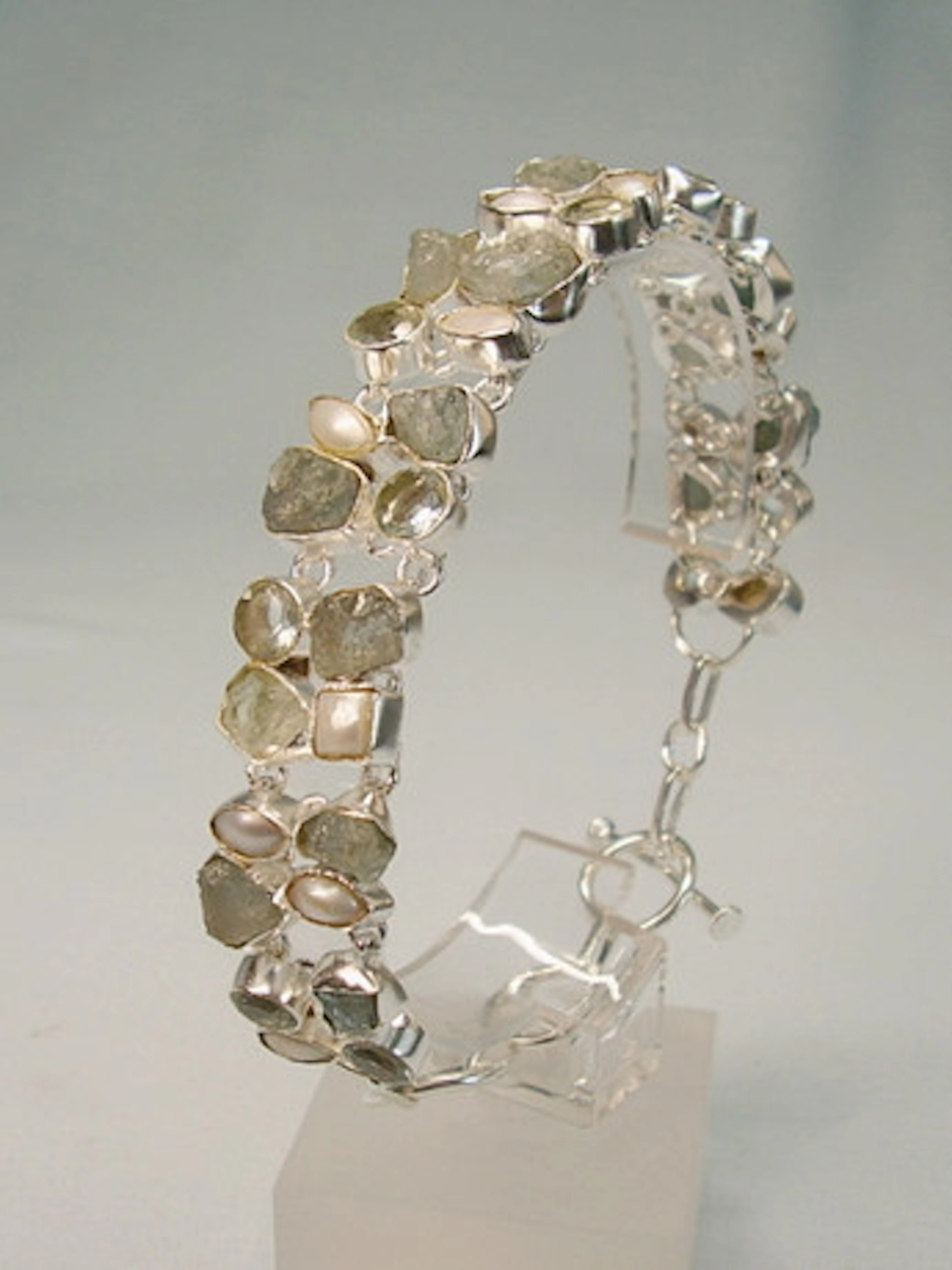 AQUAMARINE BLÅ TOPAS ARMBAND UNIK.