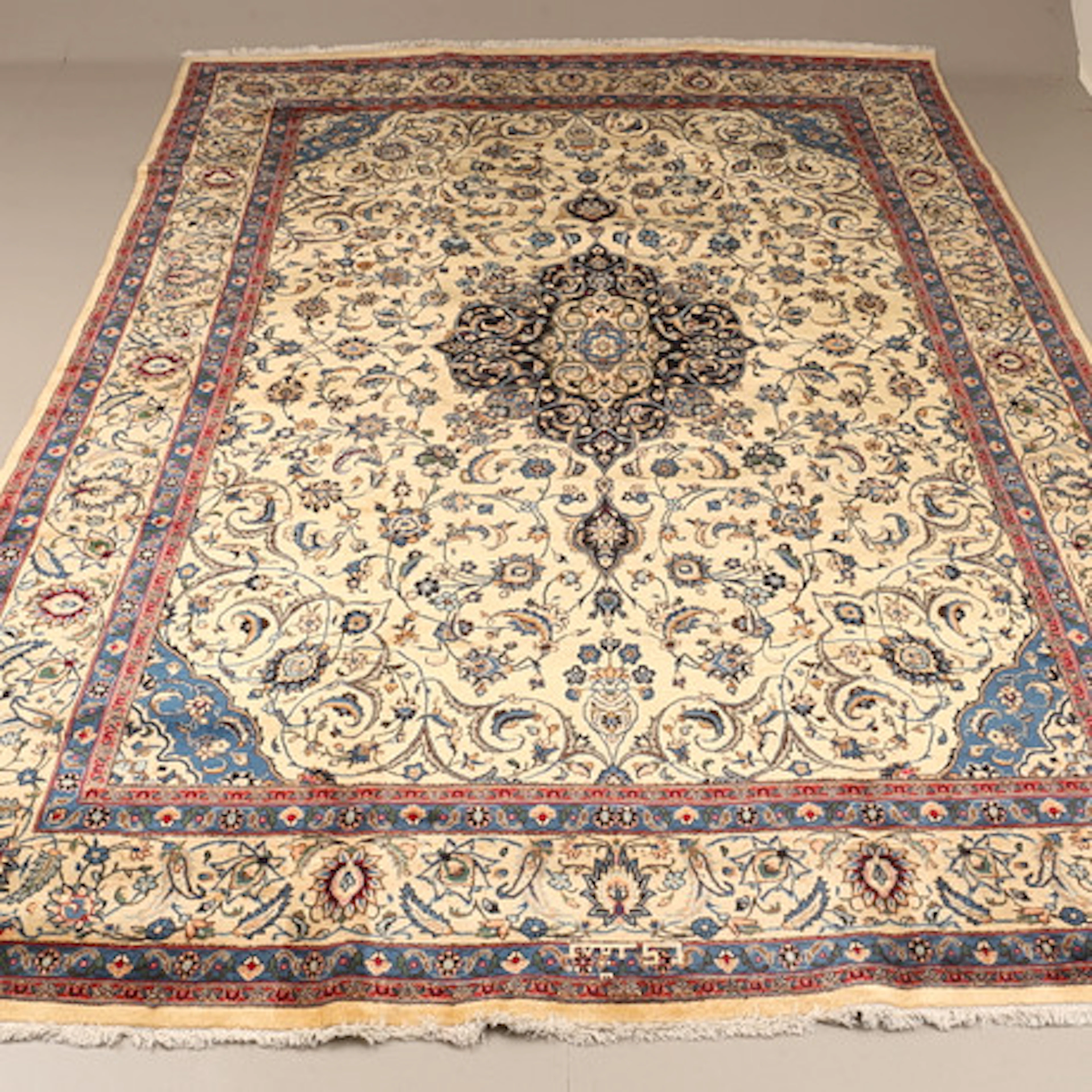 MATTA, Mashhad, semiantik, 415 x 290 cm.