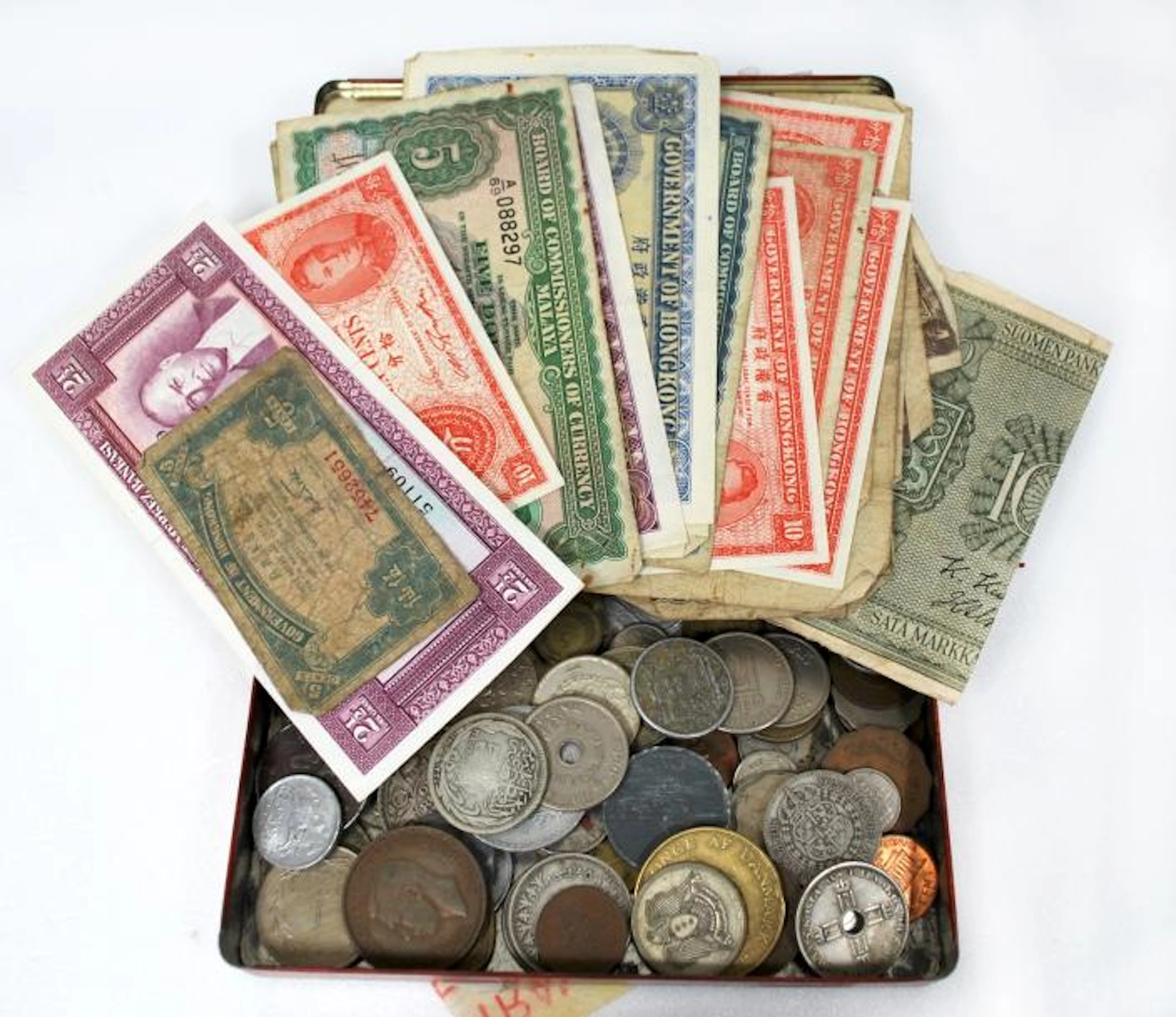 Ensemble de billets et pièces Finlande