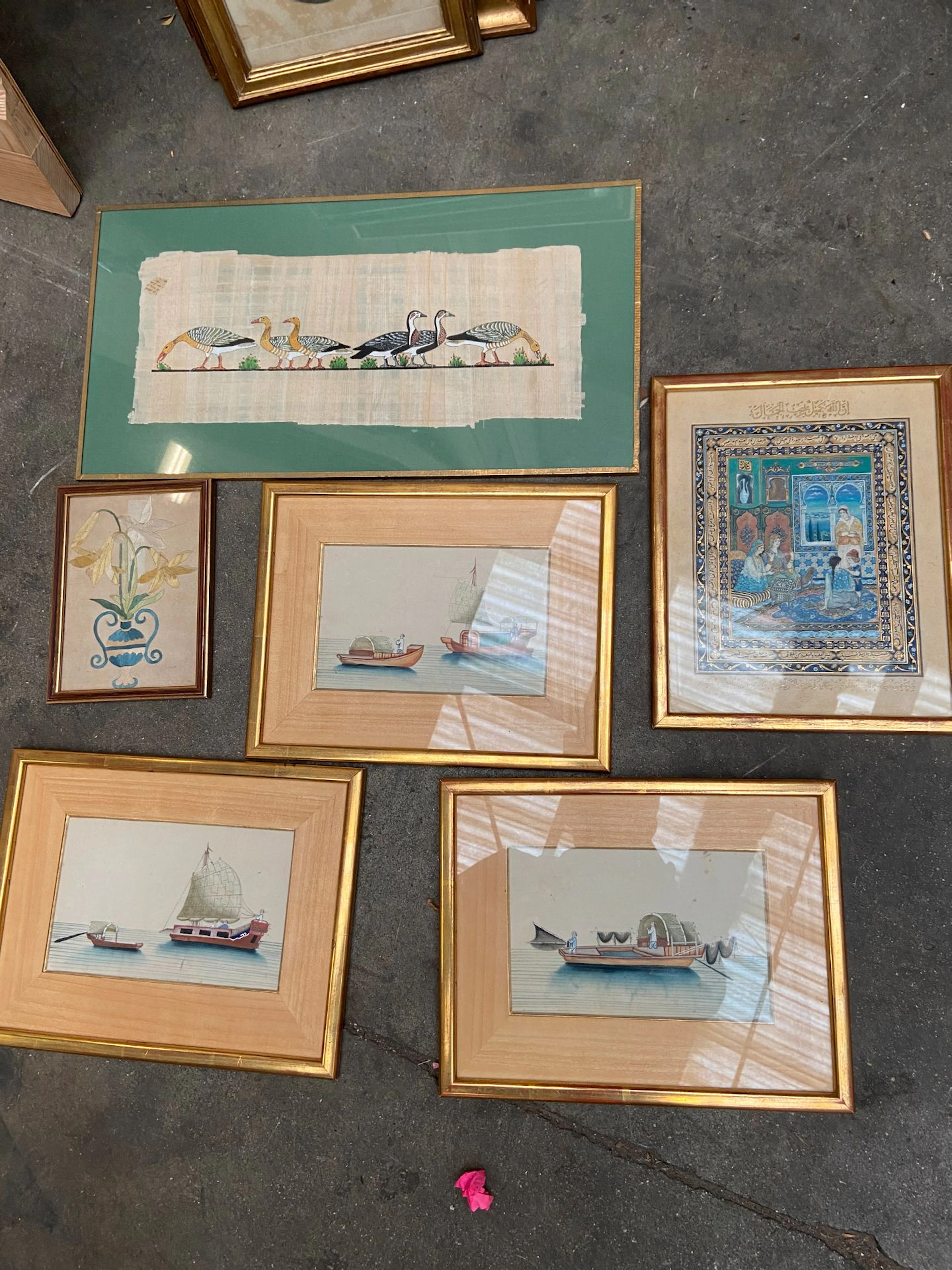 Lot comprenant : 3 peintures sur papier... - Lot 83 - Delon - Hoebanx