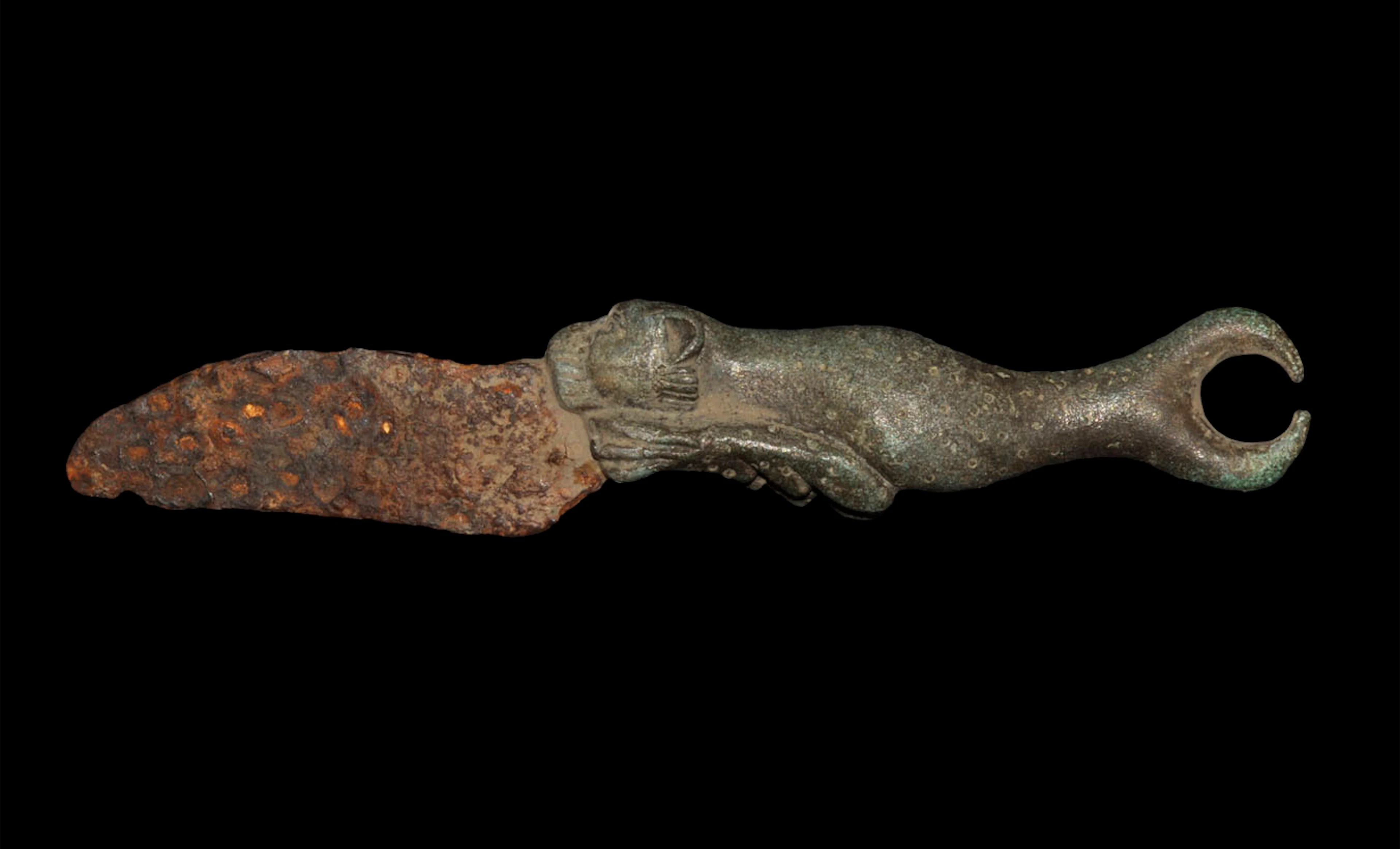 Roman Lion Razor