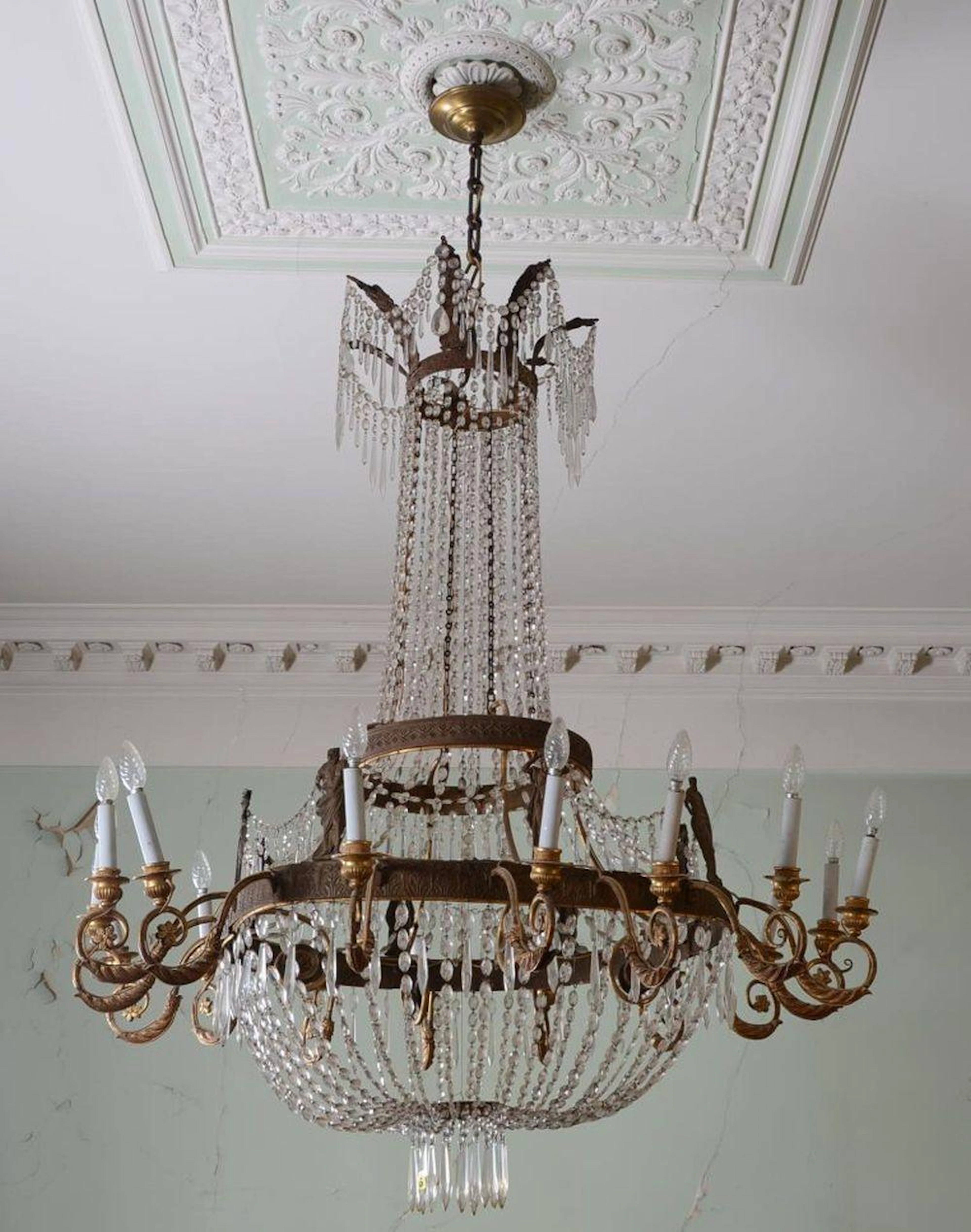 Grand lustre en bronze d'époque Empire