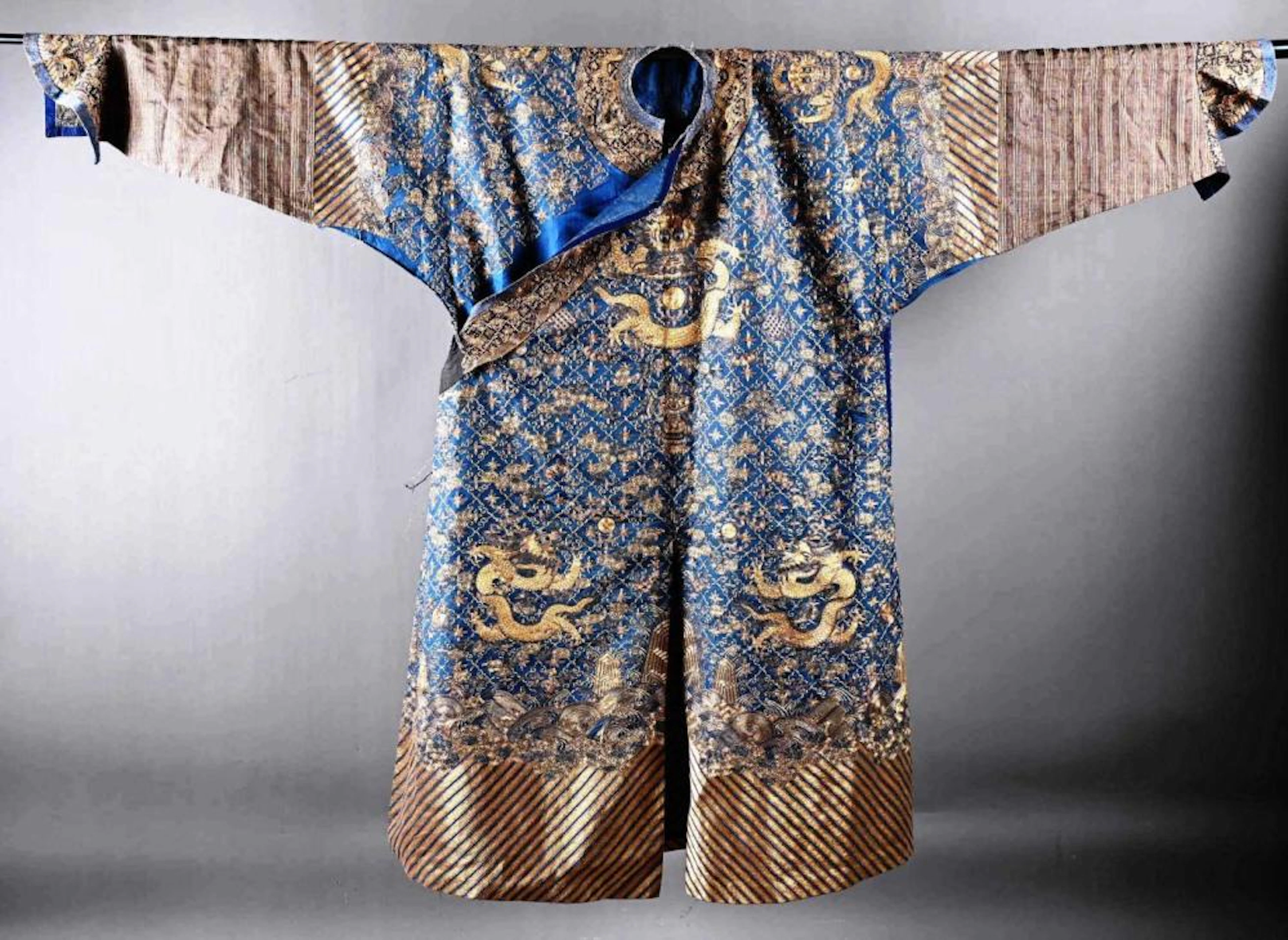 CHINE Robe de Cour