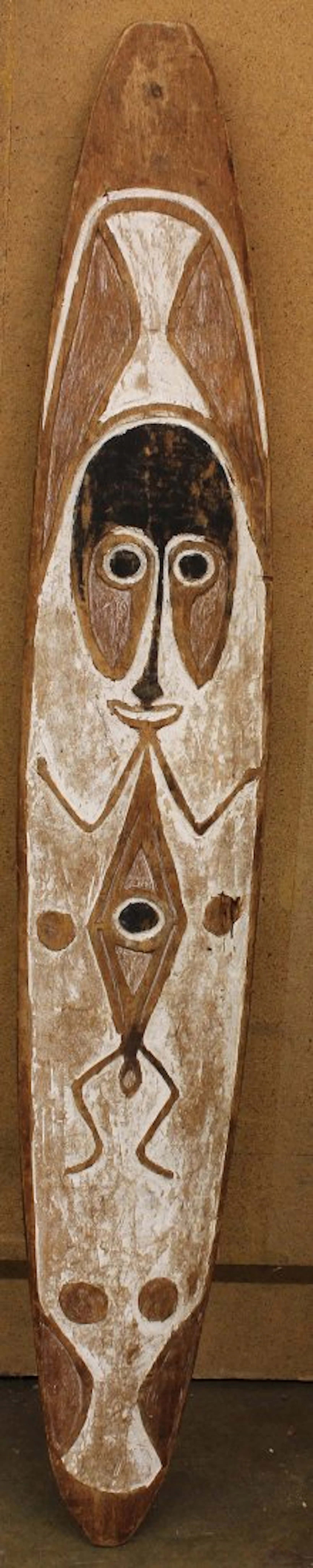 430: New Guinea Spirit board`