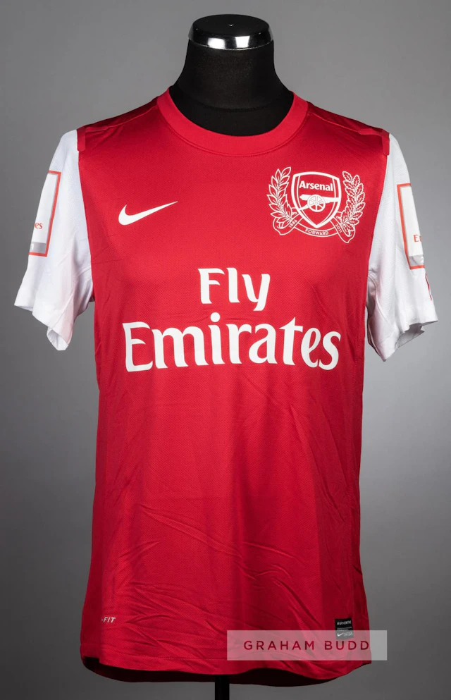Thomas Vermaelen red and white Arsenal No.5 home jersey v...