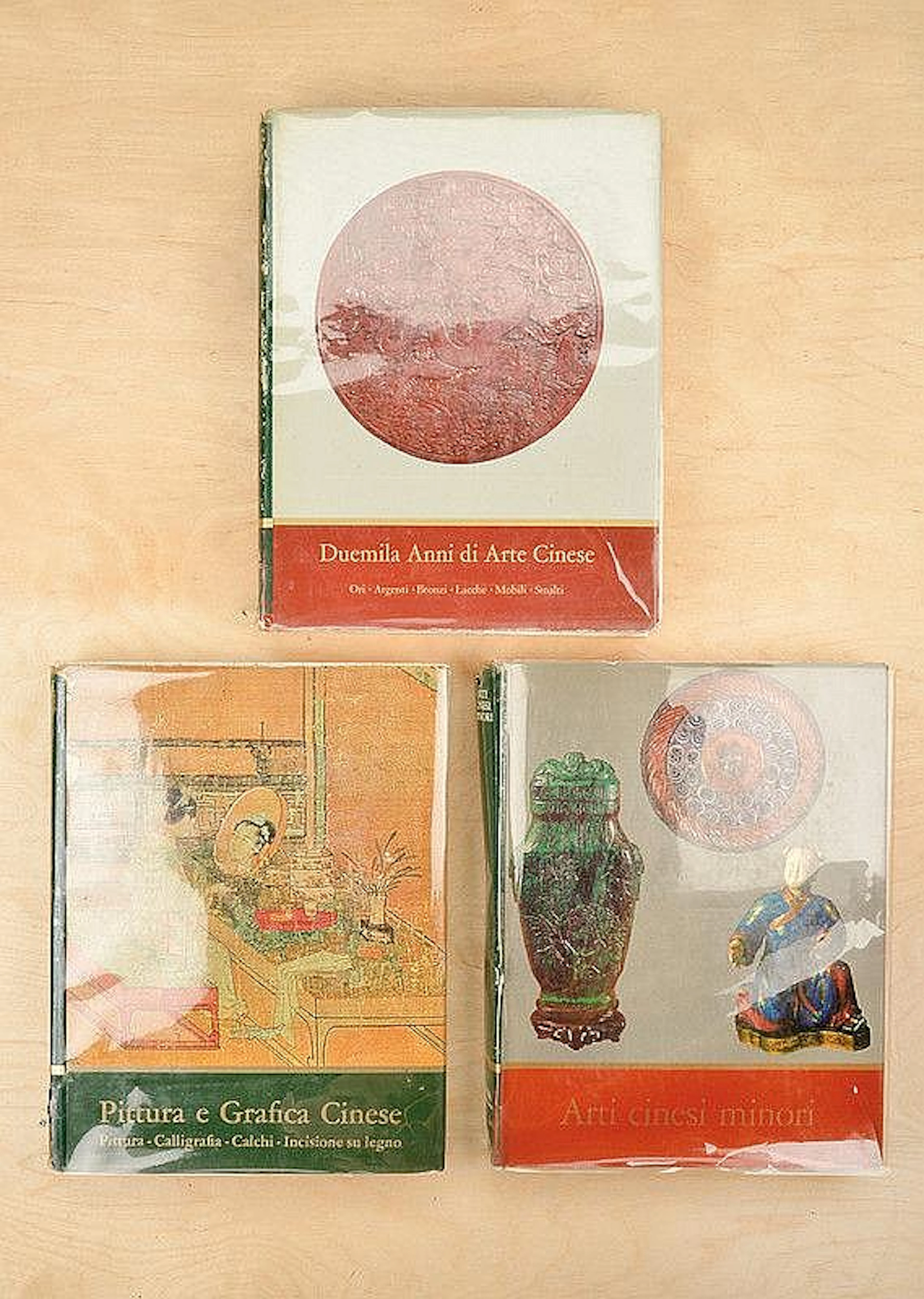 Lot of three volumes about Chinese art