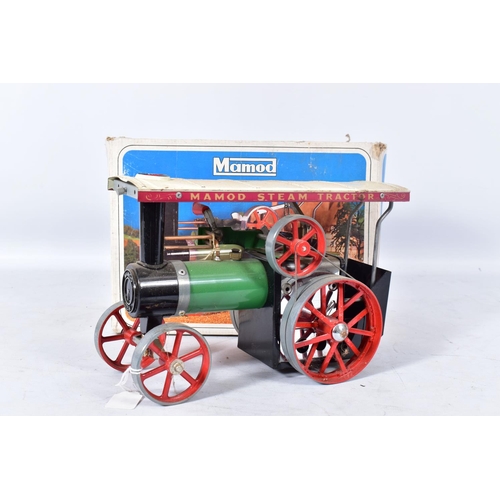 A BOXED MAMOD LIVE STEAM TRACTION ENGINE, No.TE1A, Not Teste... | Barnebys