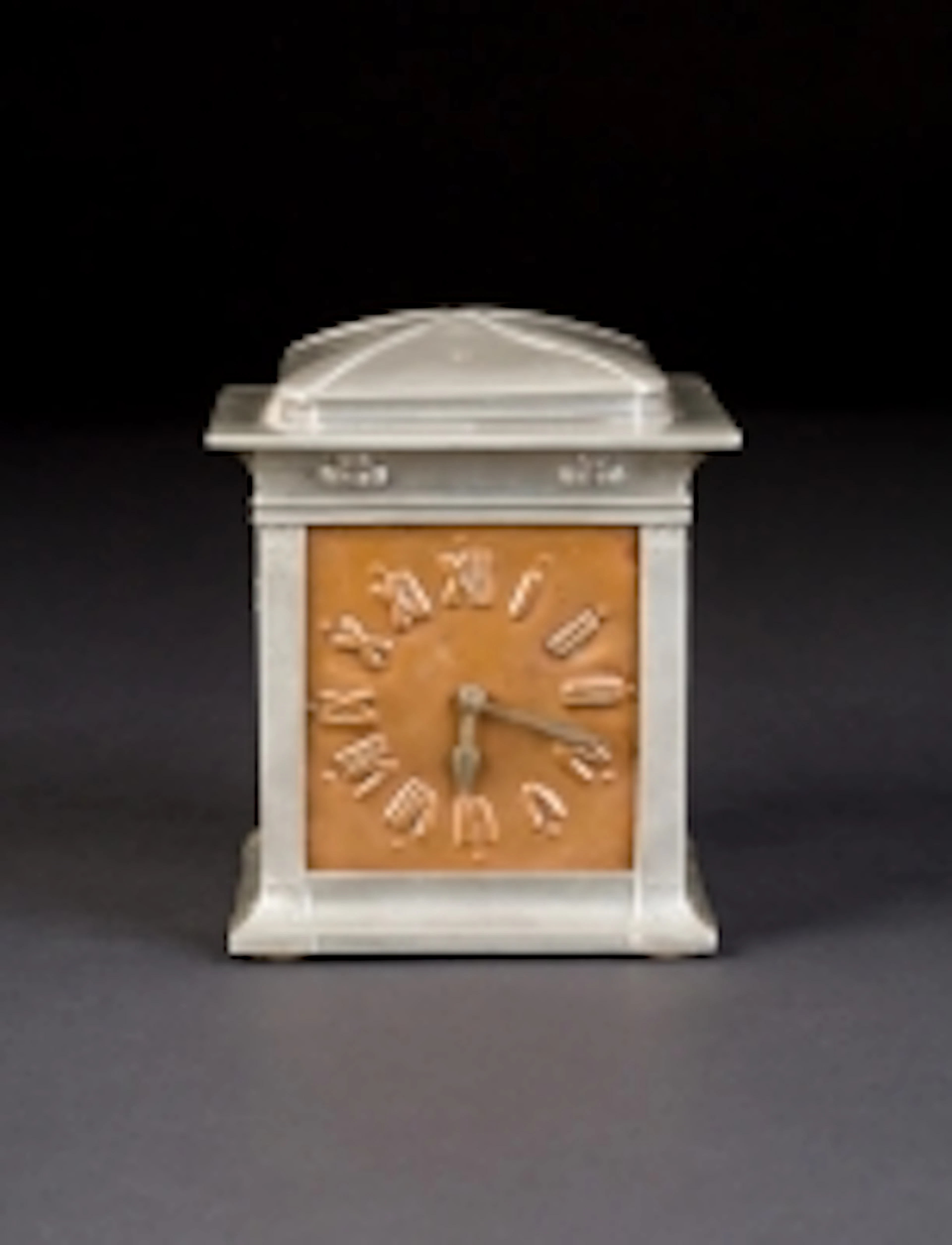 JUGENDSTIL-UHR