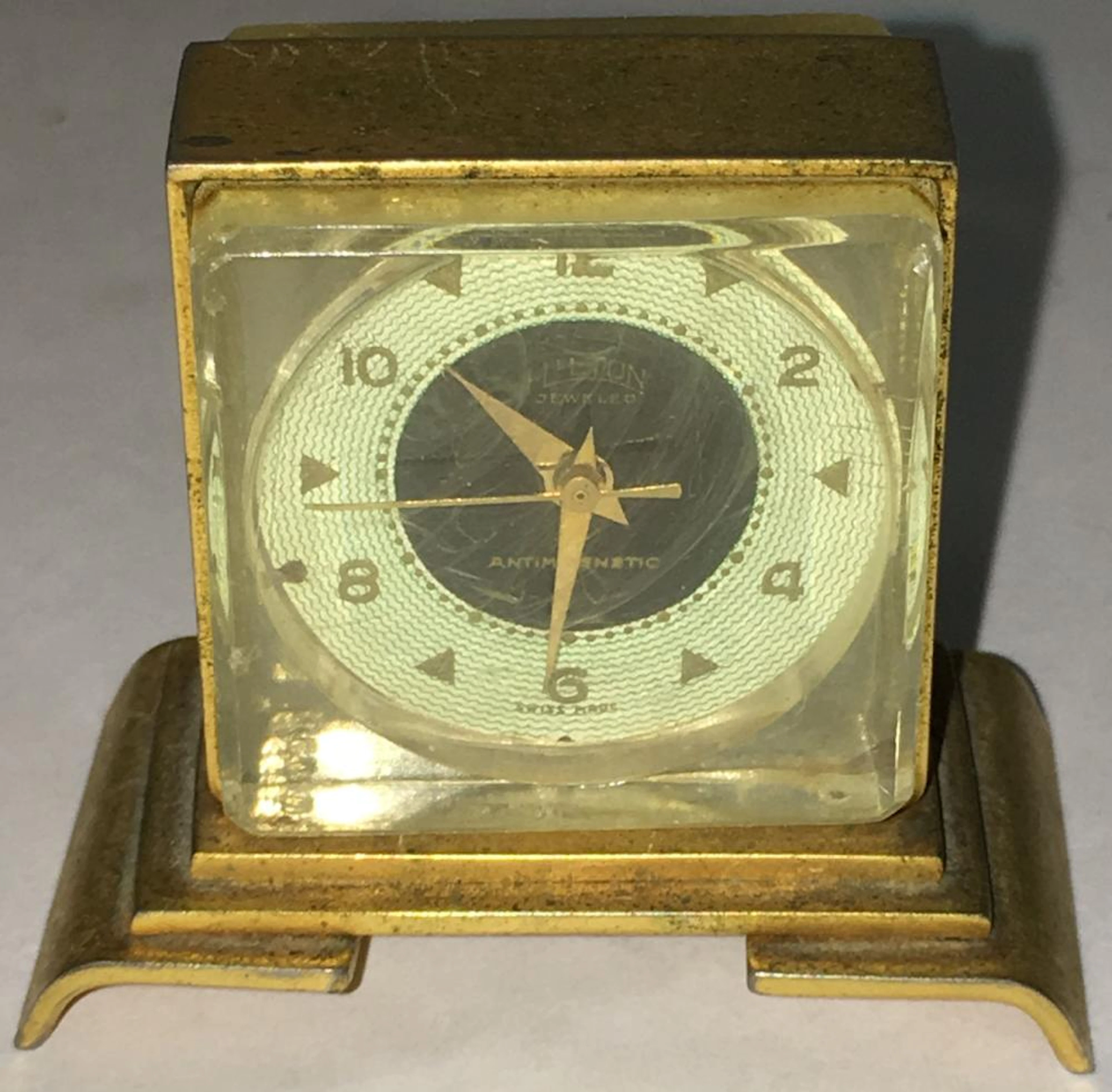 Hilton Watch Co. Table Top Clock