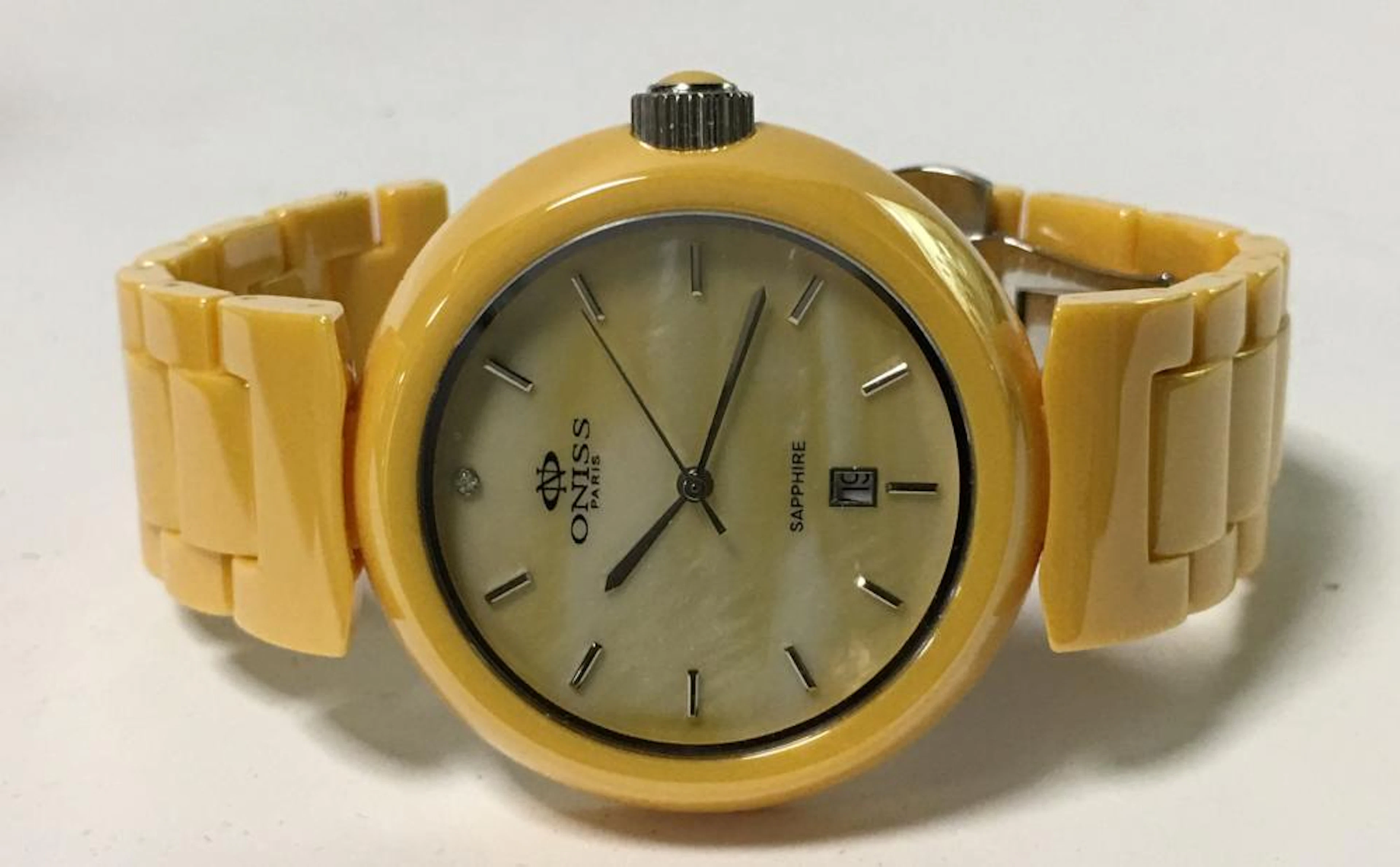 Oniss Paris Wrist Watch In Case