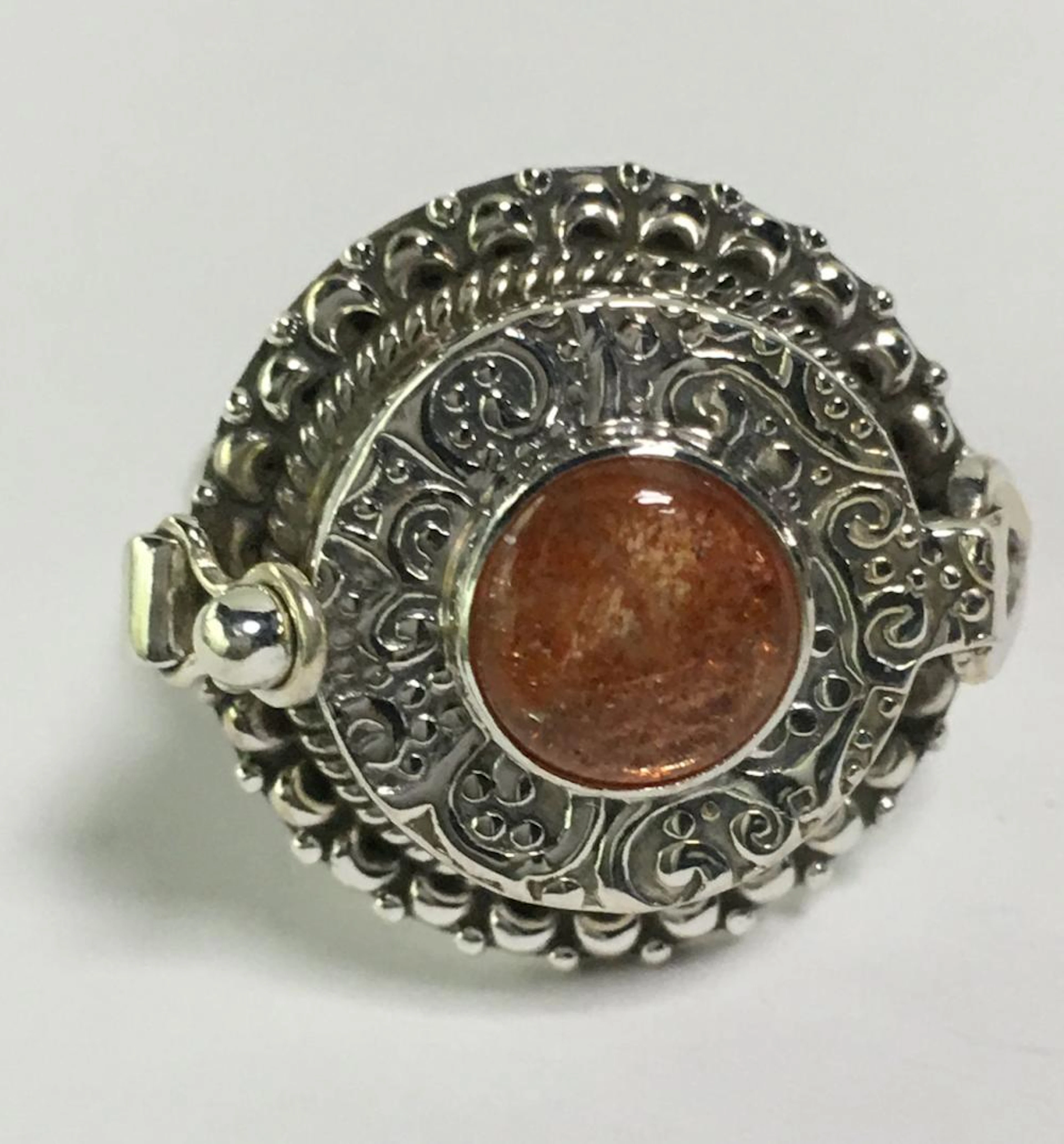 Sterling Silver Sunstone Poison Ring