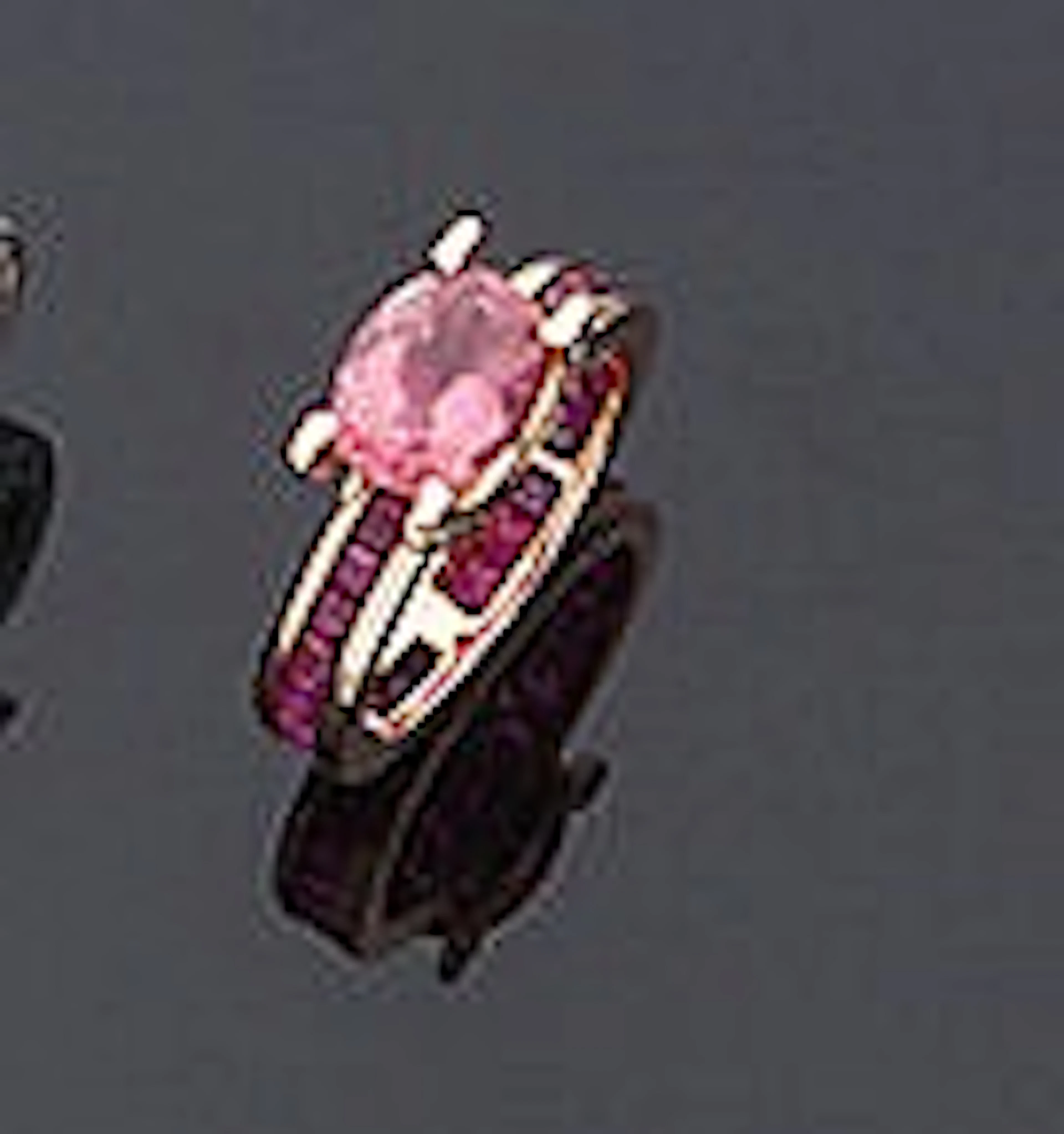 Anello in oro giallo 18 kt