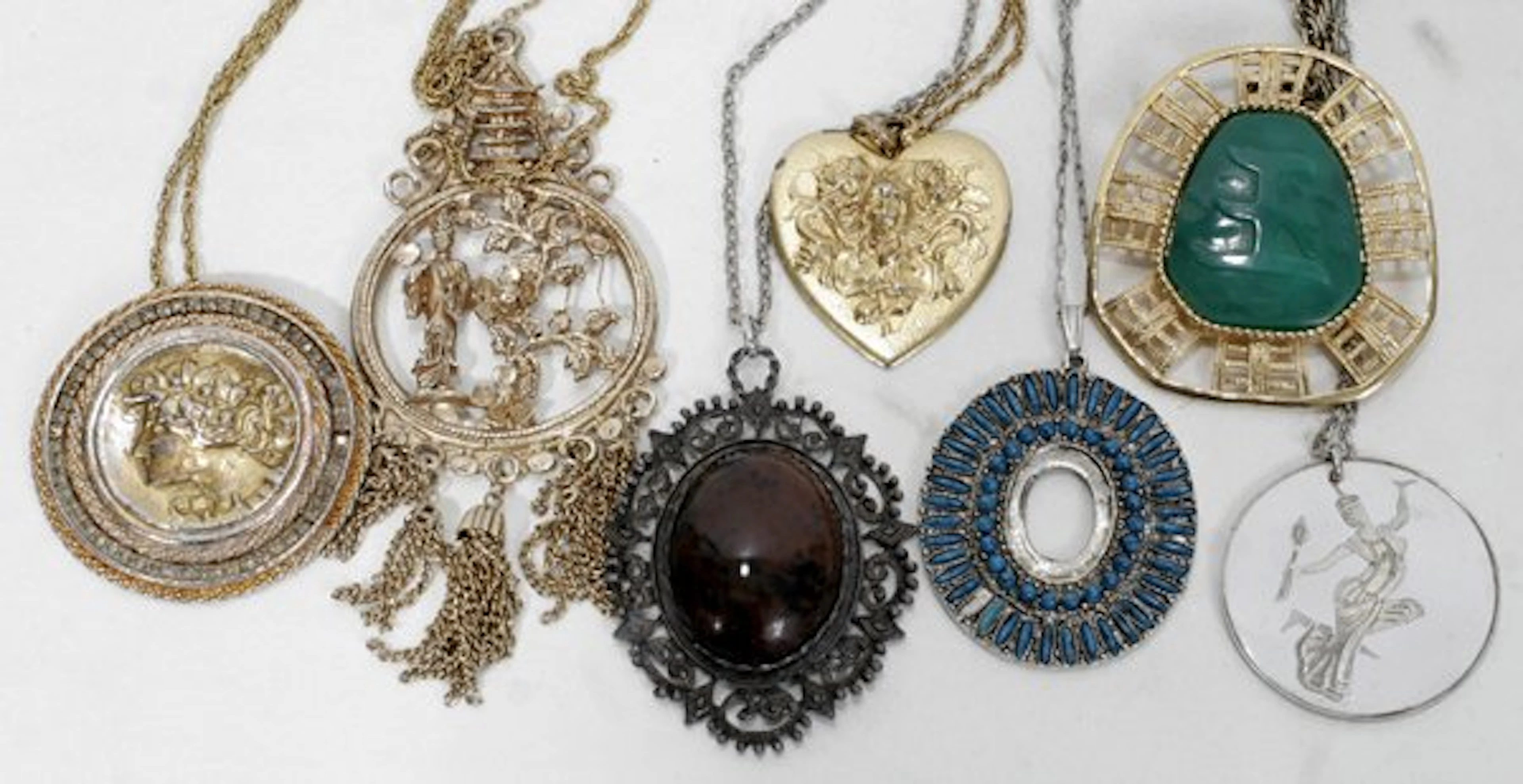 10493: MIRIAM HASKELL NECKLACE RINGS WATCHES EARRINGS