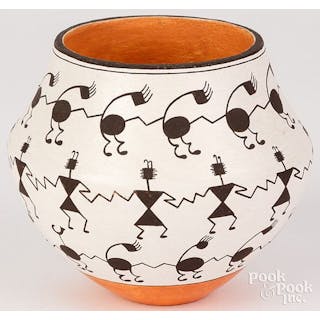 Anne Lewis Acoma Indian pottery olla