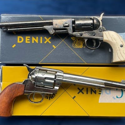 A Denix Confederate Revolver USA 1860 (8083), and a Denix Co... | Barnebys