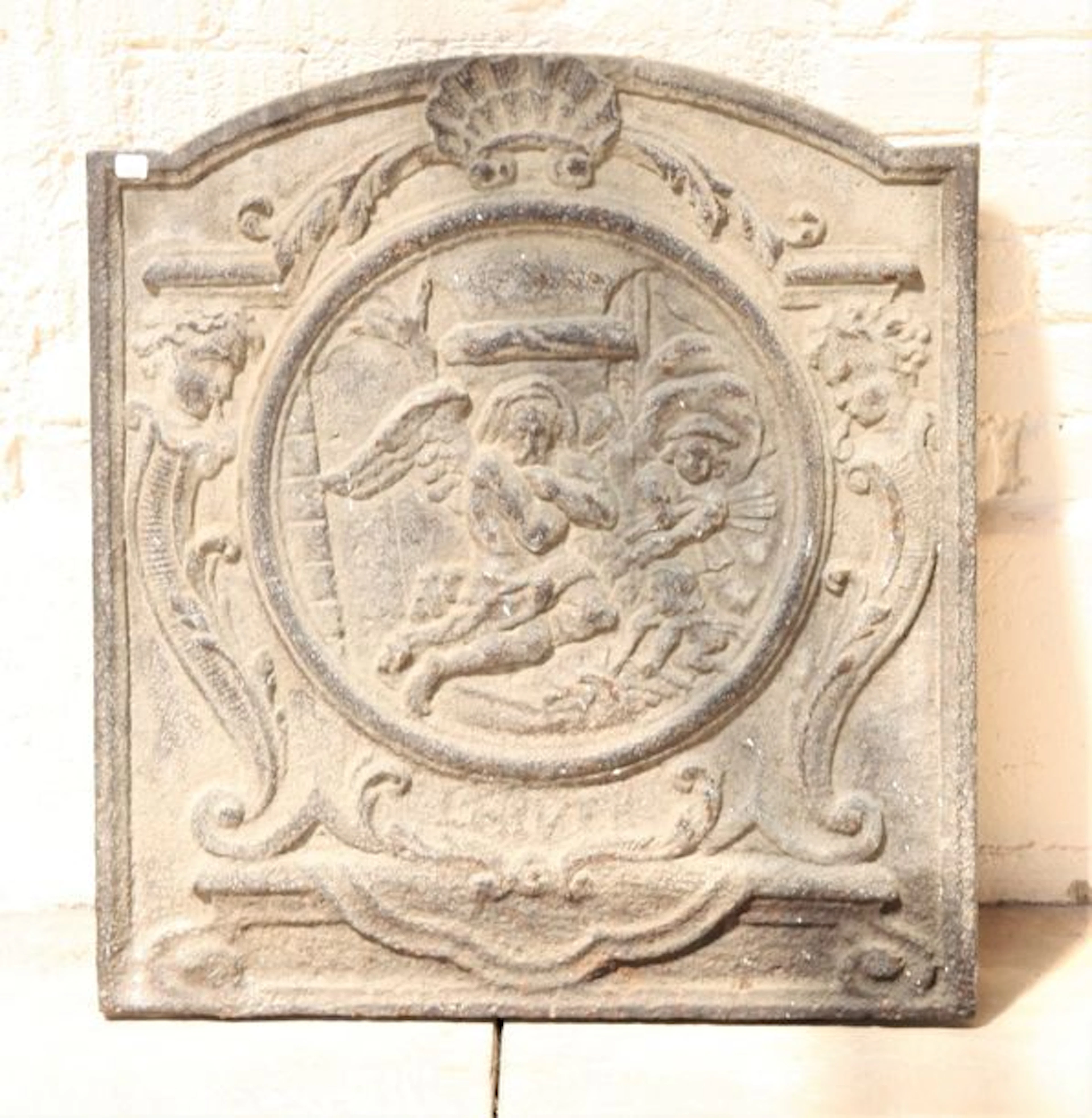 Plaque de cheminée En fonte Epoque XIXe…
