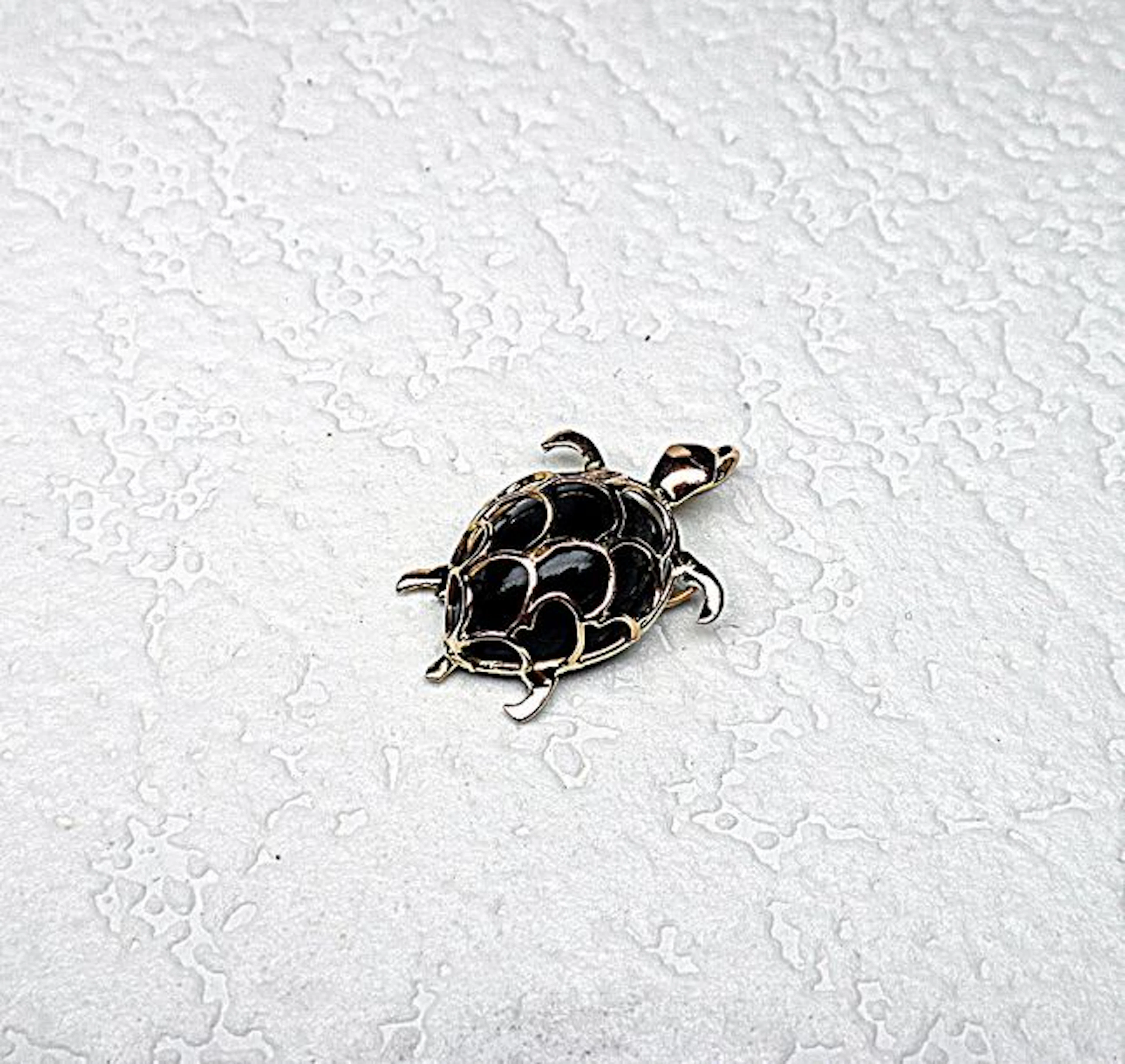 Très original pendentif en onyx représetant…