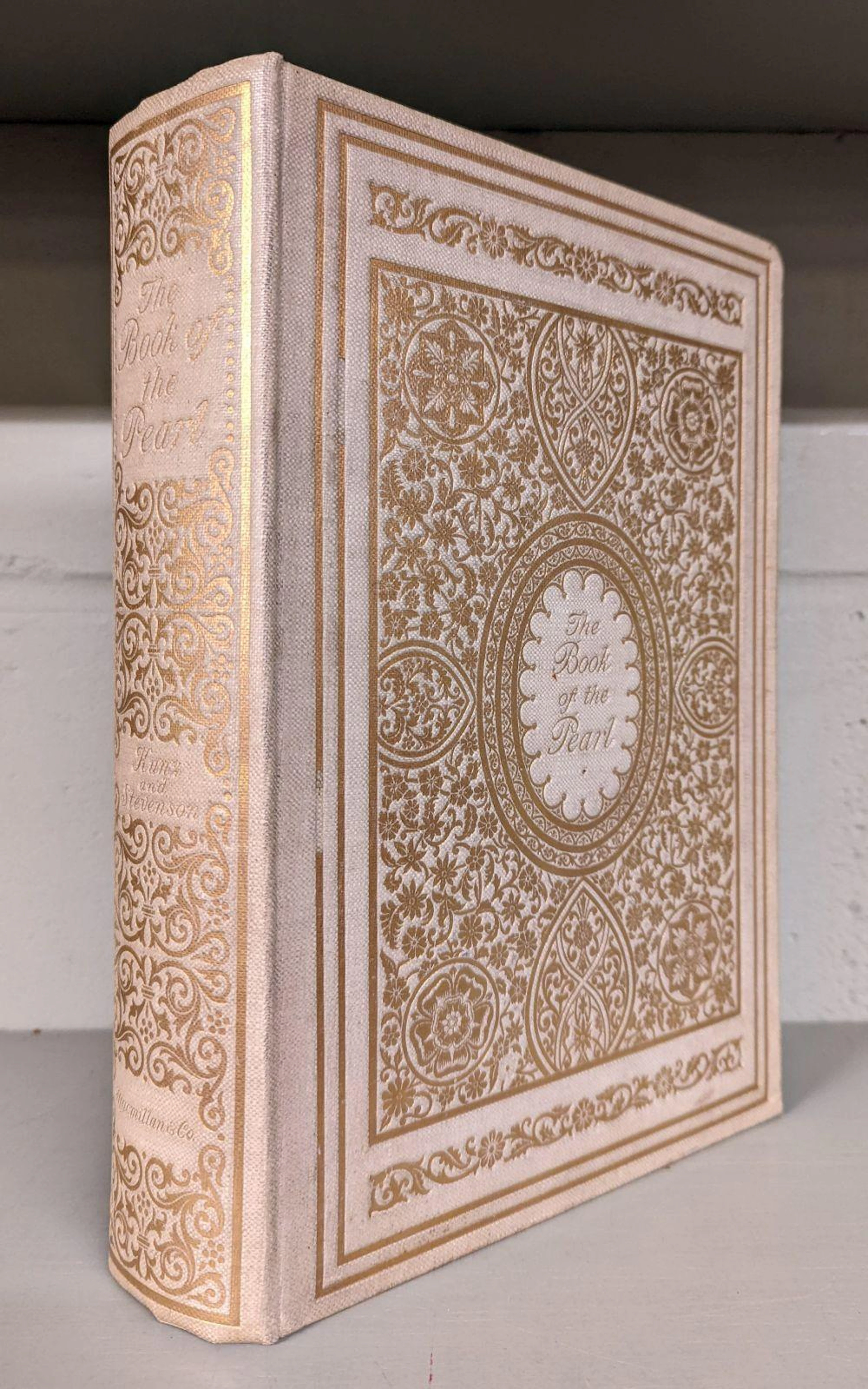 Kunz (George Frederick & Charles Hugh Stevenson), The Book of the Pearl, 1908