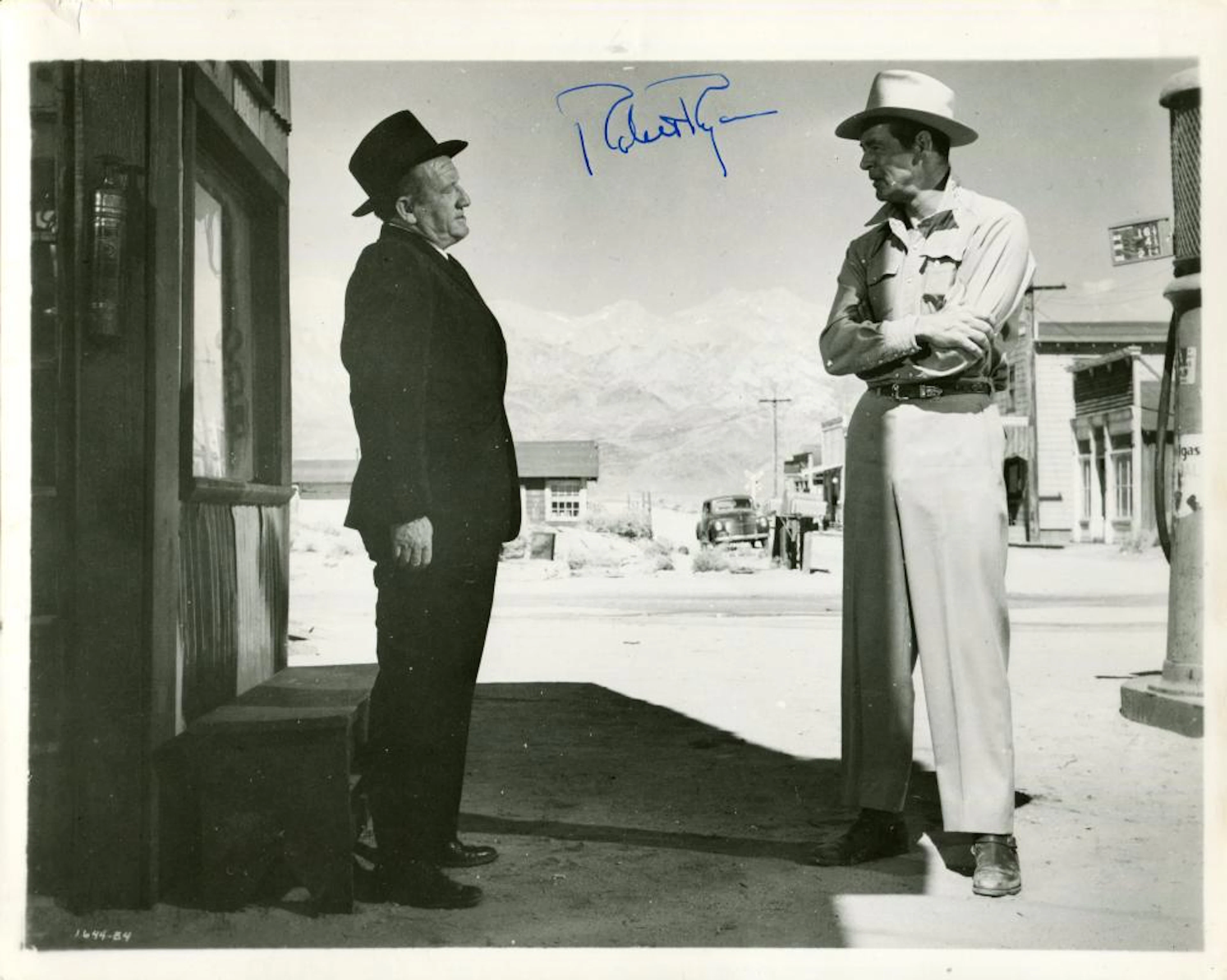 RYAN ROBERT: (1909-1973)