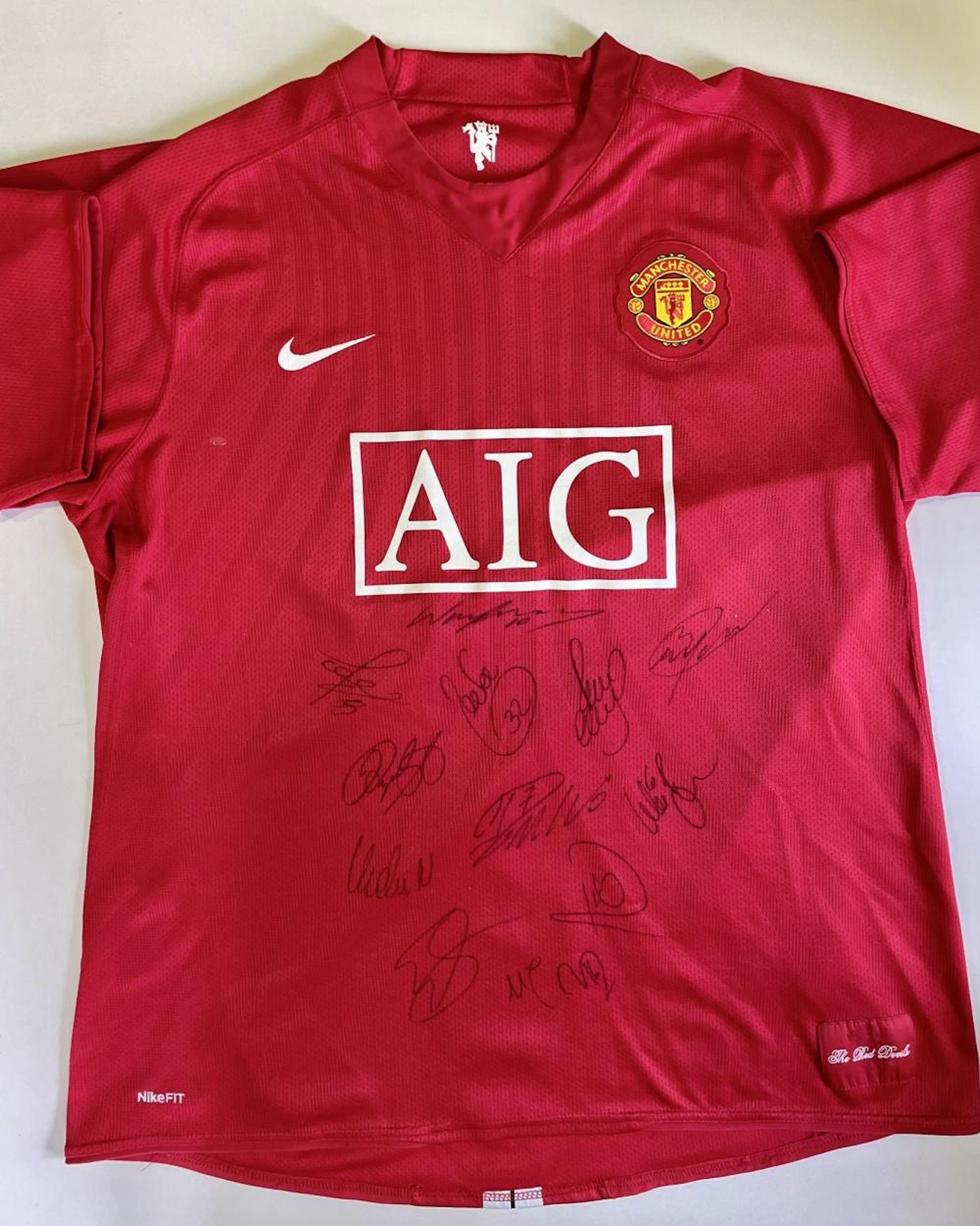 MANCHESTER UNITED F.C.: