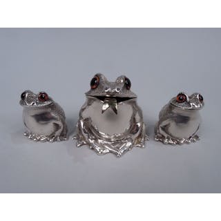 Comyns English Frog Condiment Set with Mustard Pot & Shakers 1980