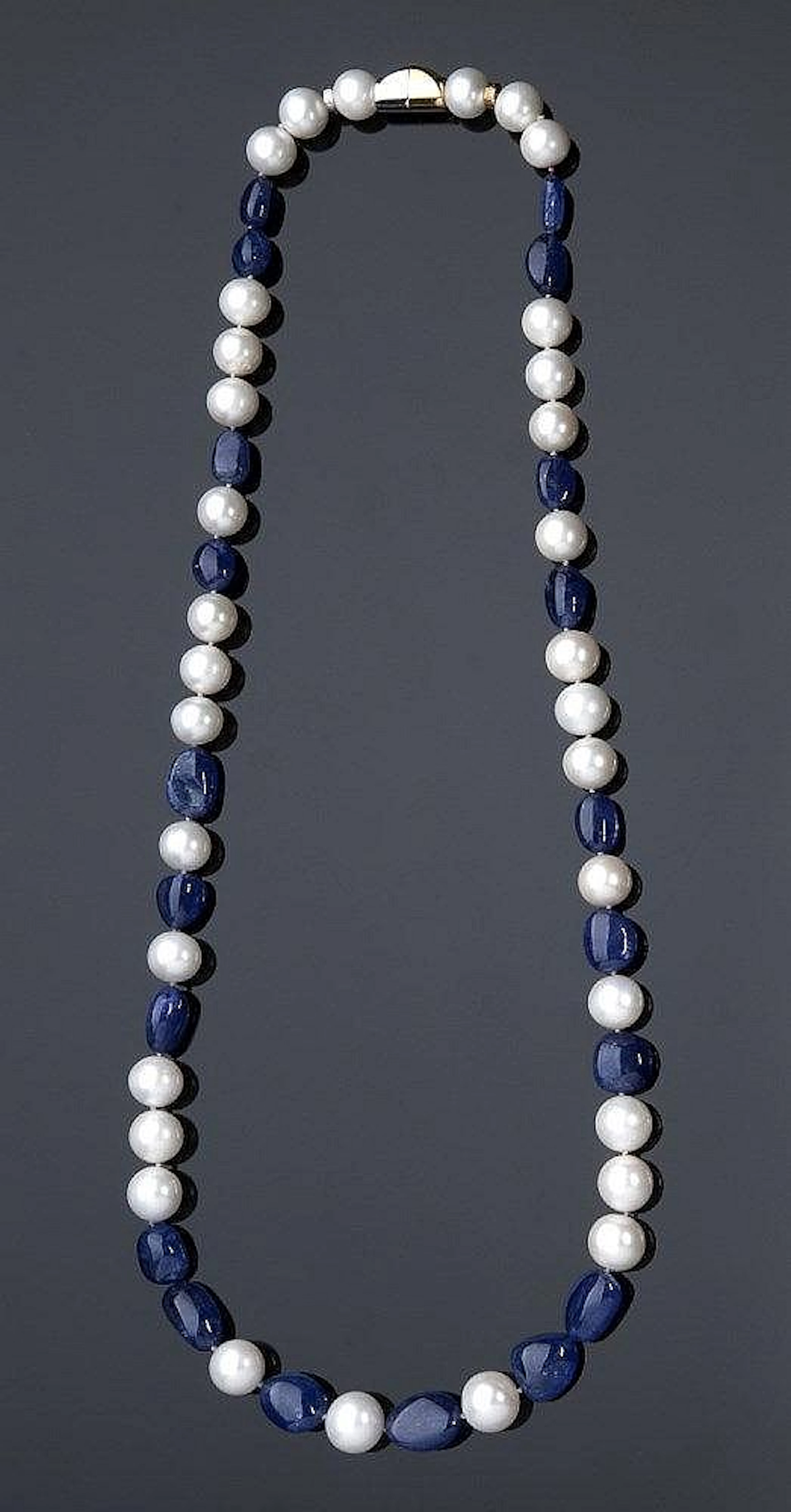 PETOCHI, rome - 18K GOLD, TANZANITE AND PEARLS NECKLACE
