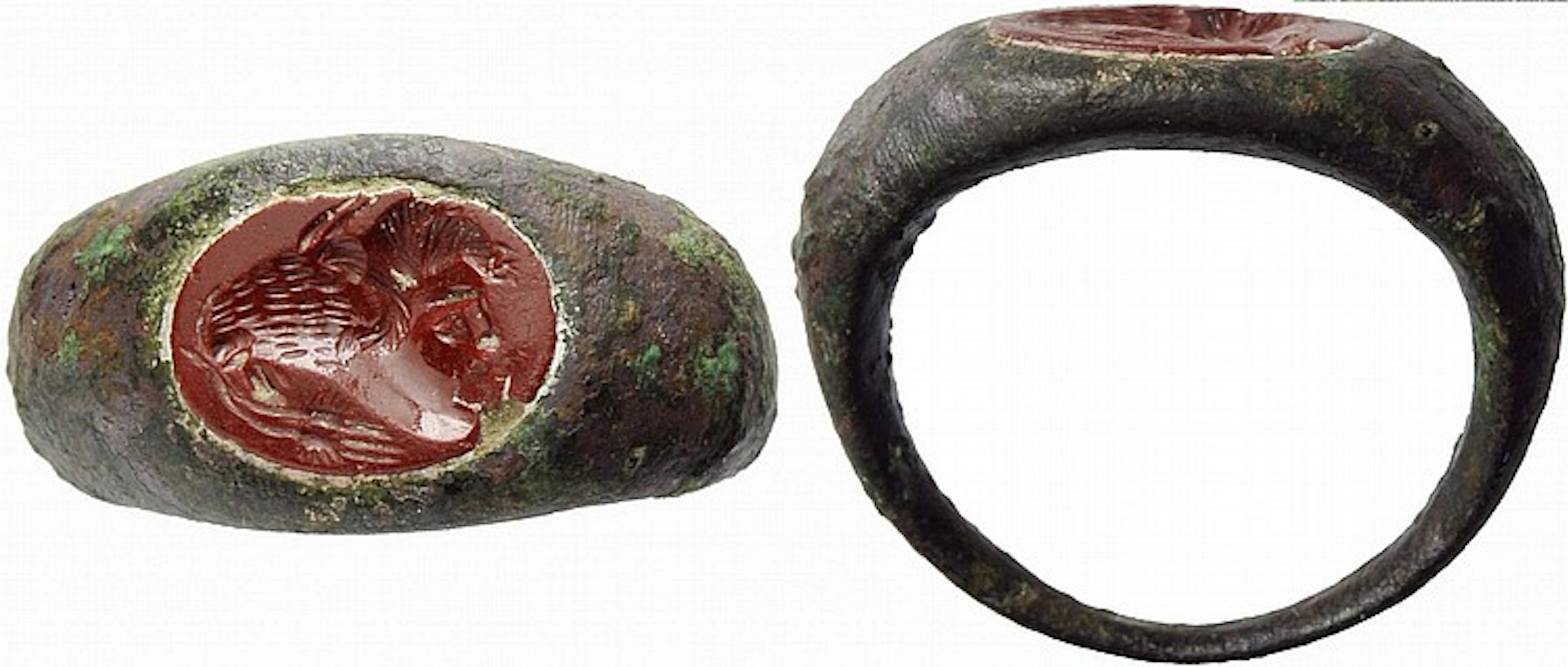 ANELLO IN BRONZO CON INTAGLIO IN DIASPRO - I ? II secolo d.C.