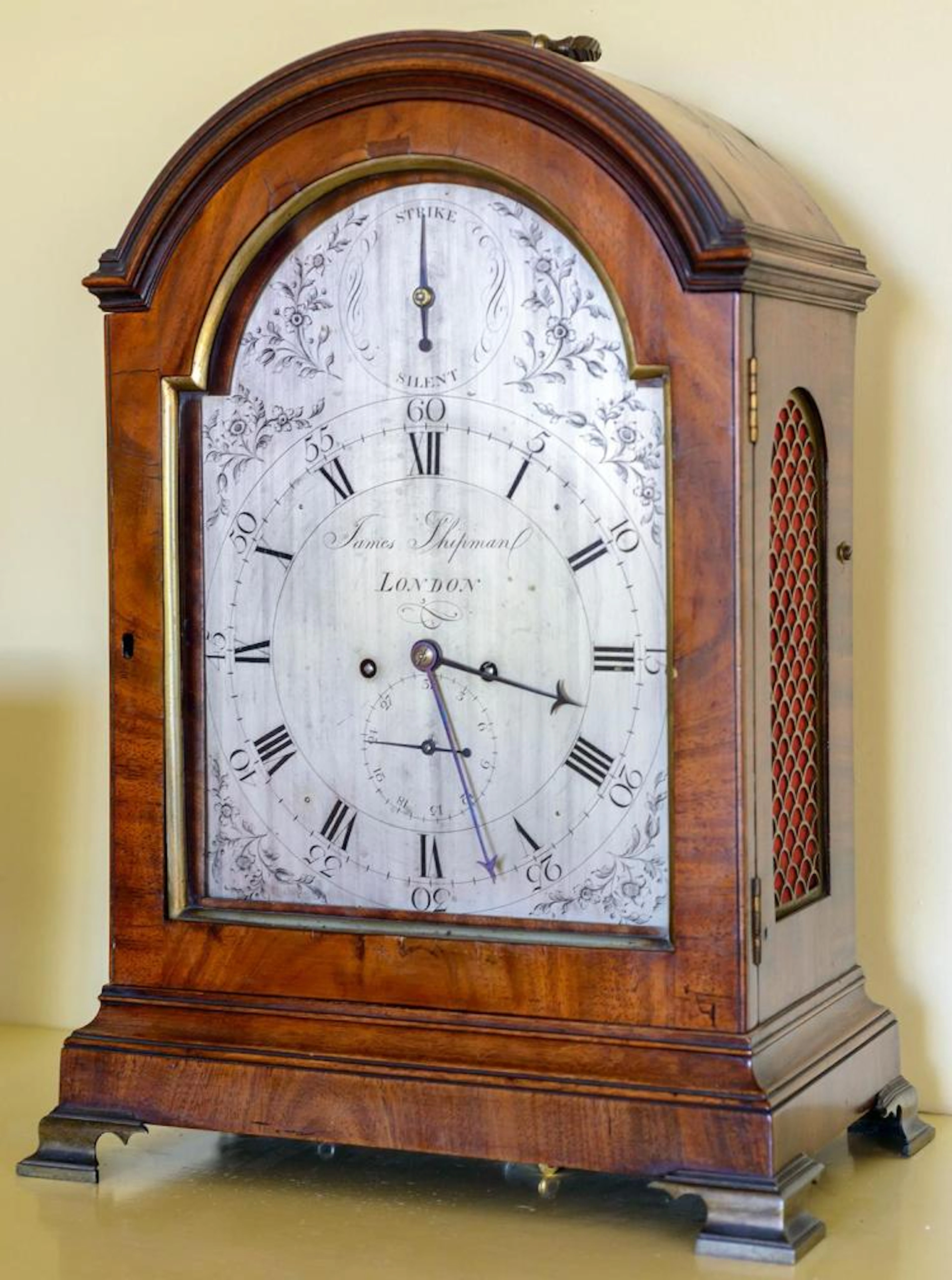 A GEORGE III MAHOGANY CASED BRACKET CLOCK JAMES SHIPMAN, LONDON, CIRCA 1760