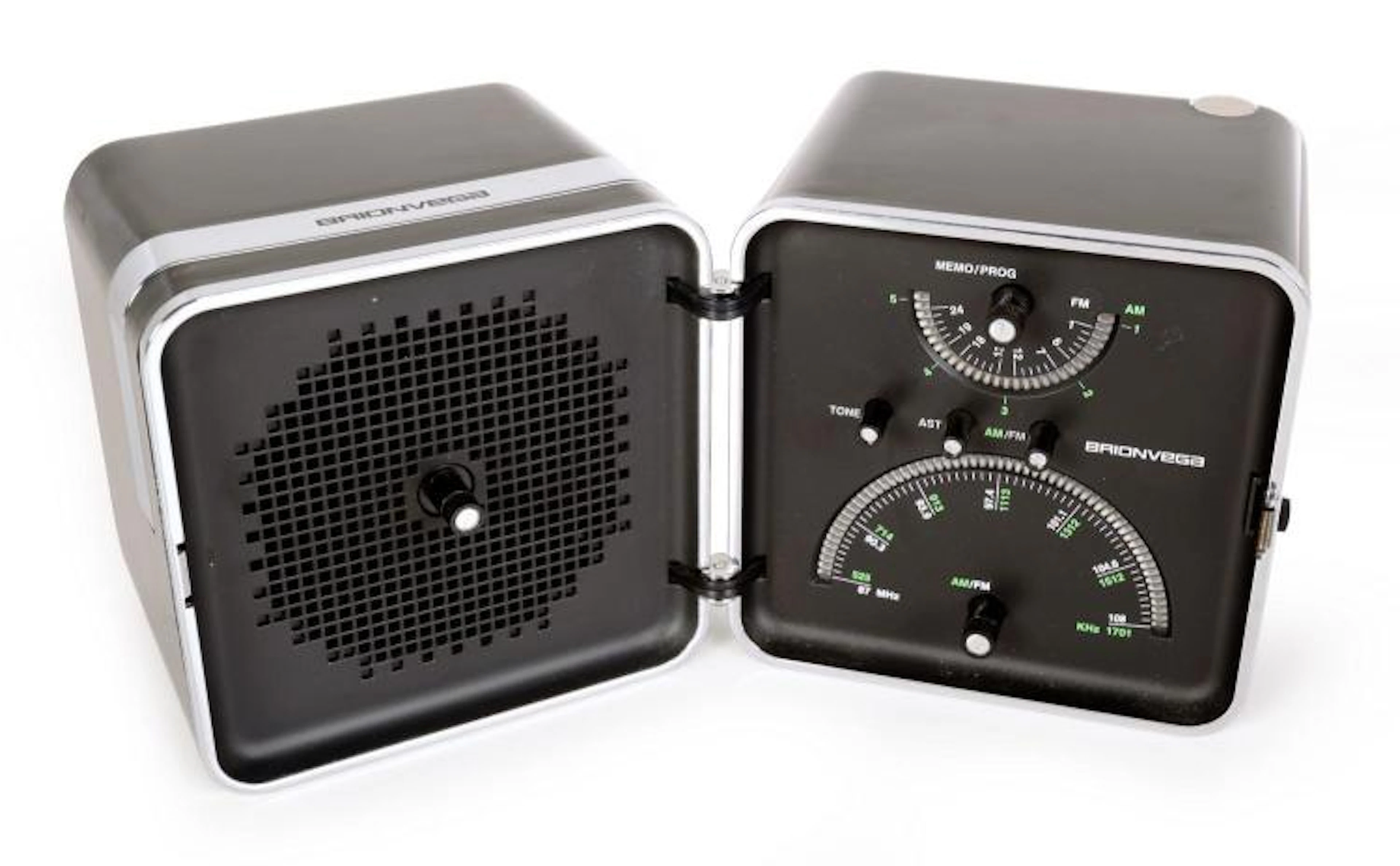 RICHARD SAPPER & MARCO ZANUSO TS522 PORTABLE RADIO FOR BRIONVEGA