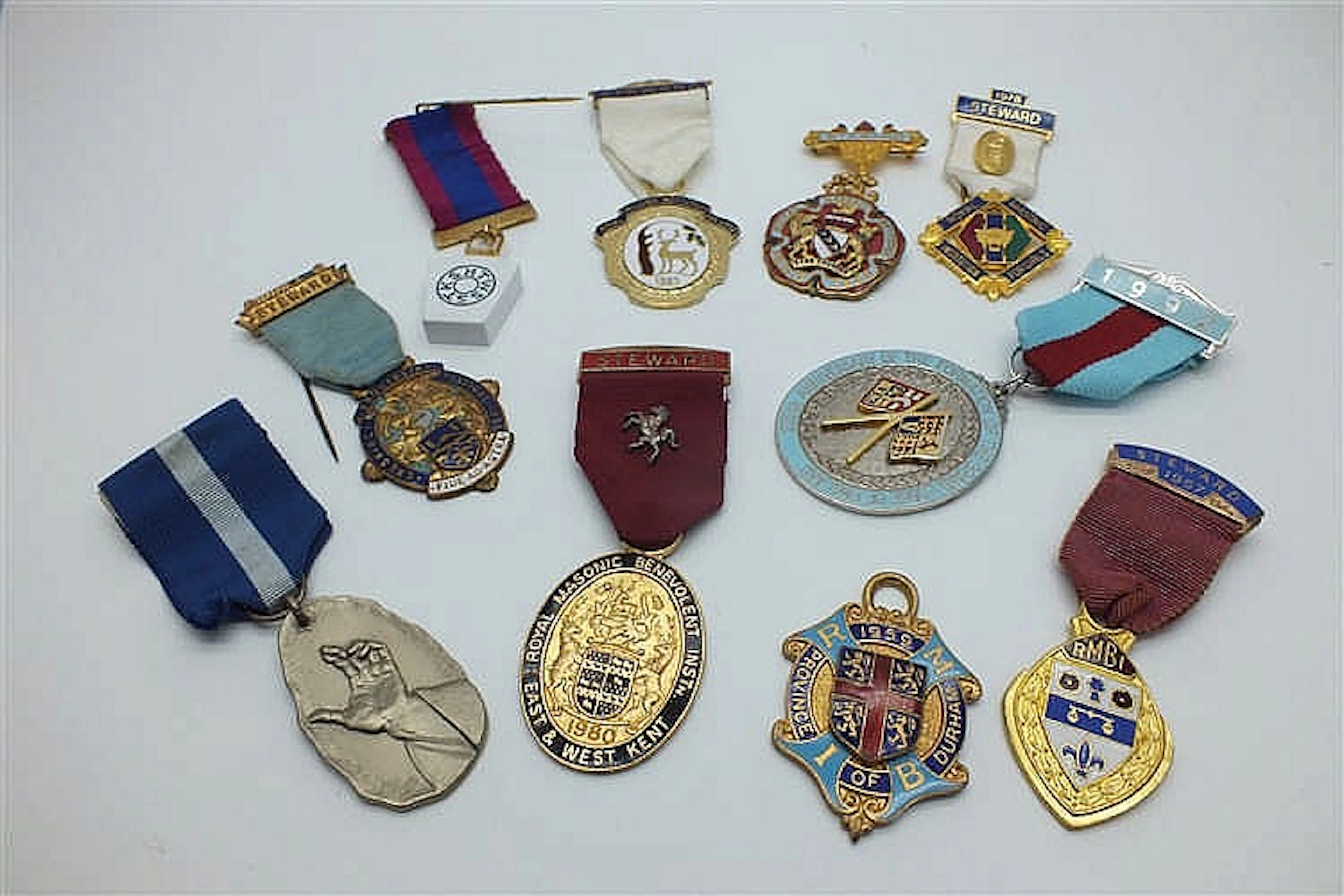 Collection of 10 vintage Masonic medals and badges (10)