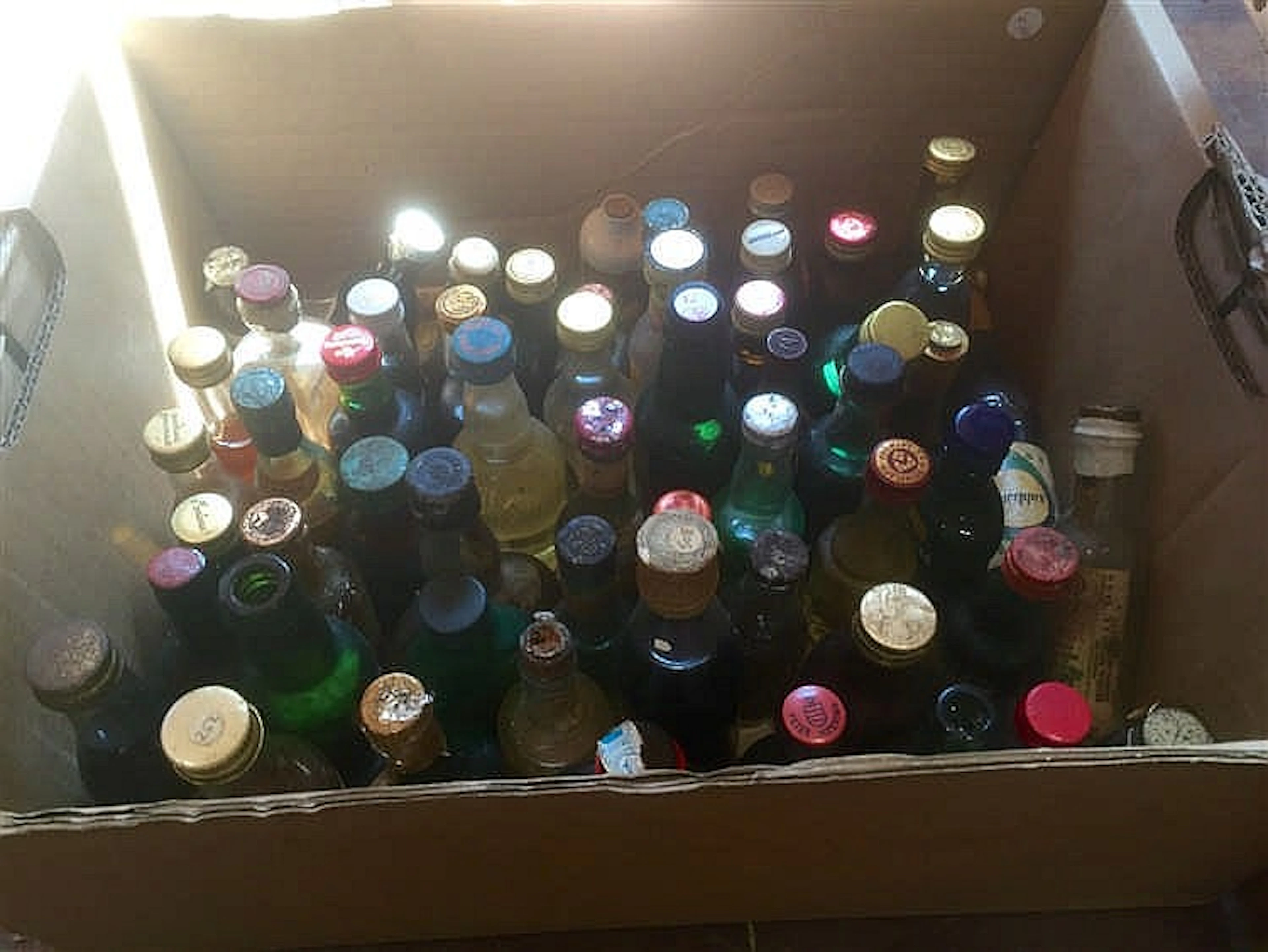 Box of miniature liqueurs etc