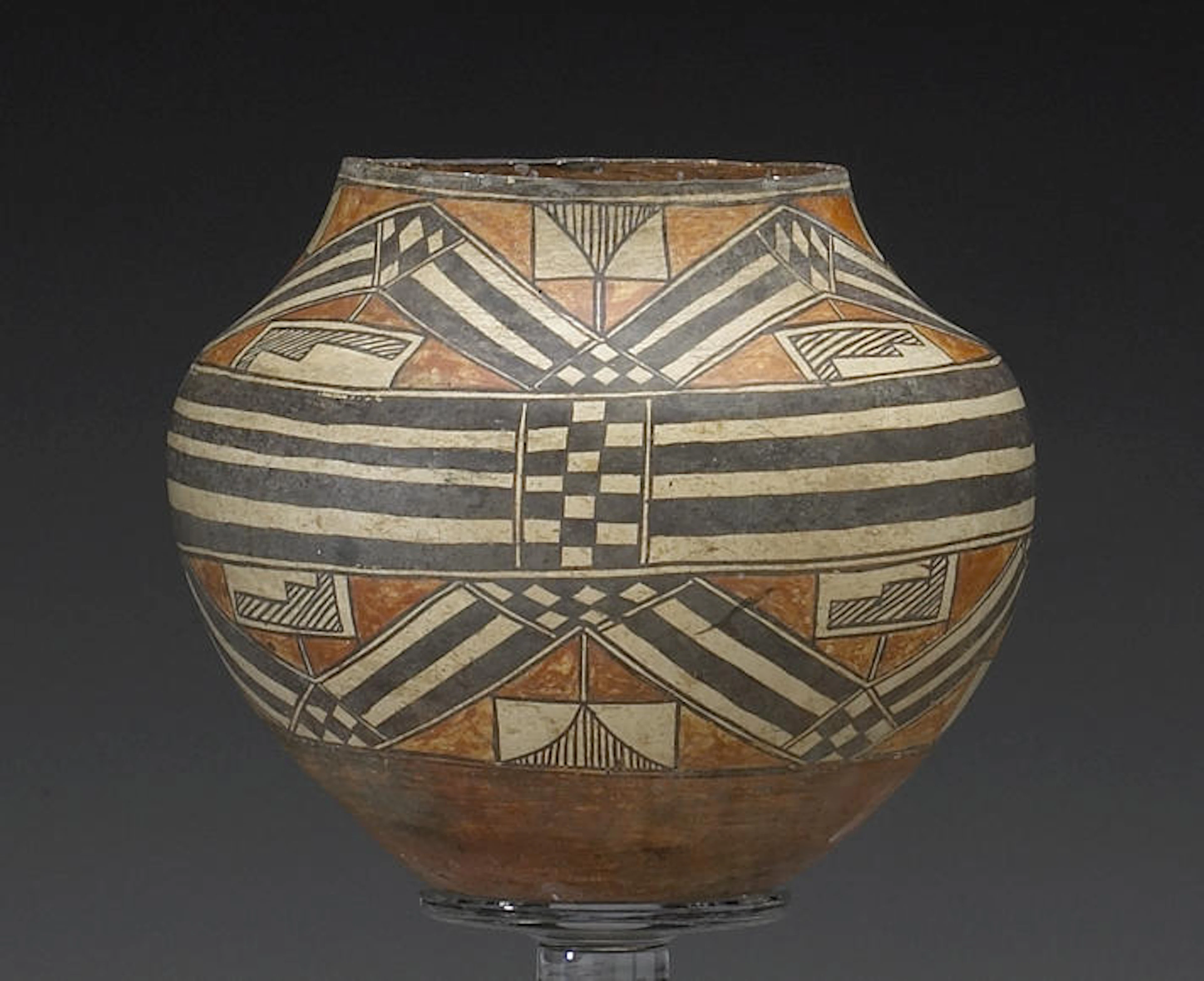 An Acoma polychrome jar