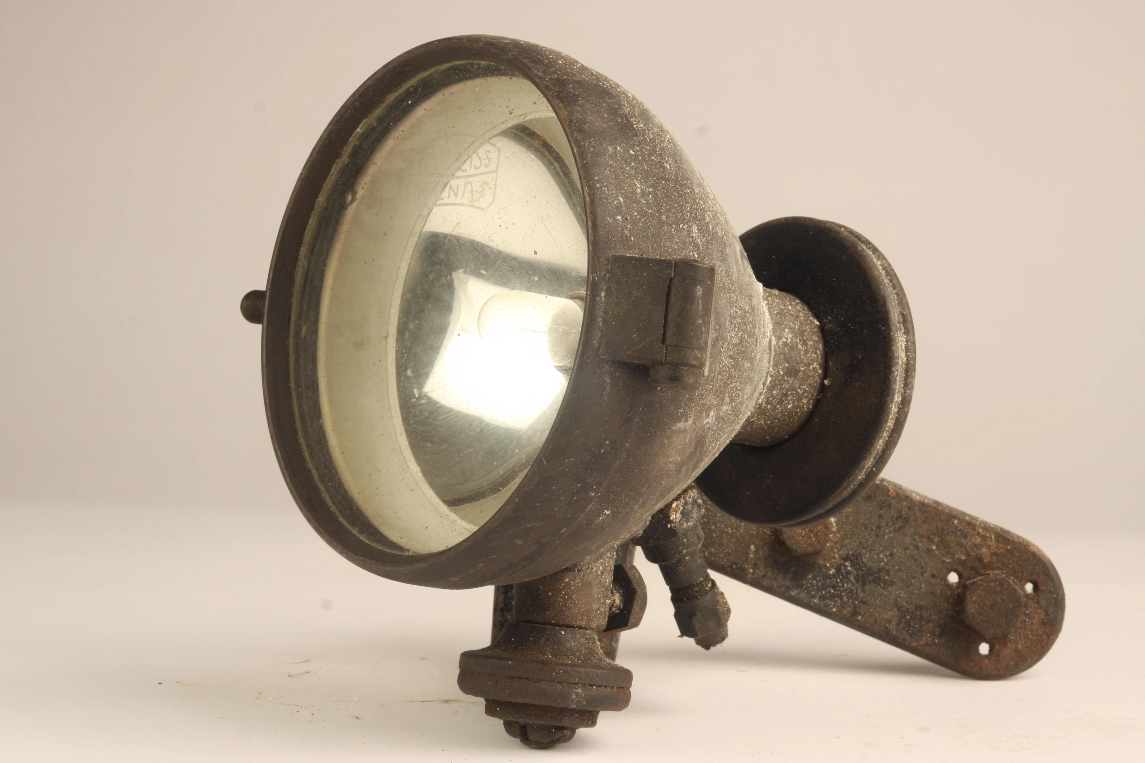 A Carl Zeiss Jena spotlamp with mirror,