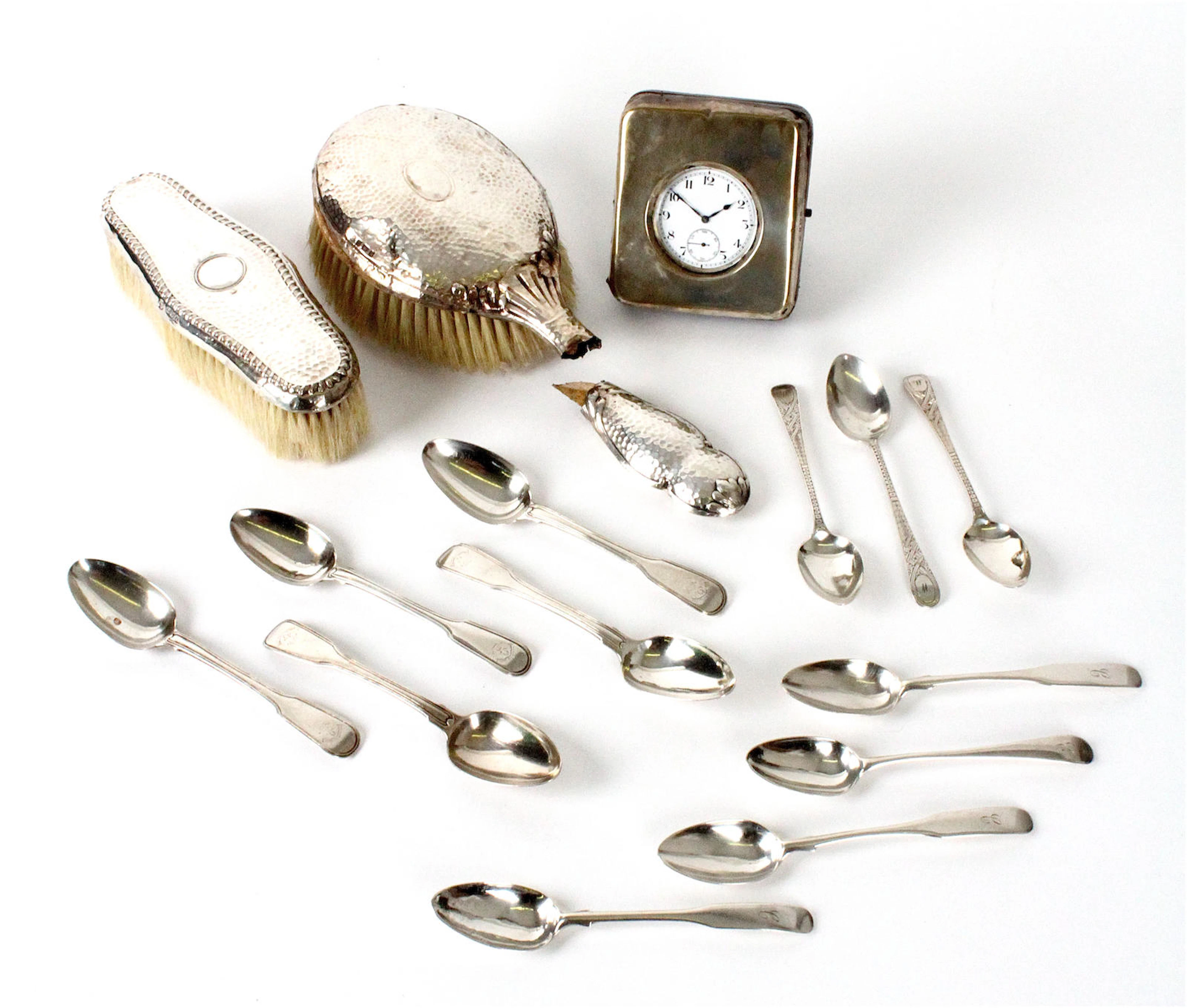 A set of five George III silver fiddle and thread pattern teaspoons By Messrs Eley, Fearn & Chawner, London, 1812-14, (19)