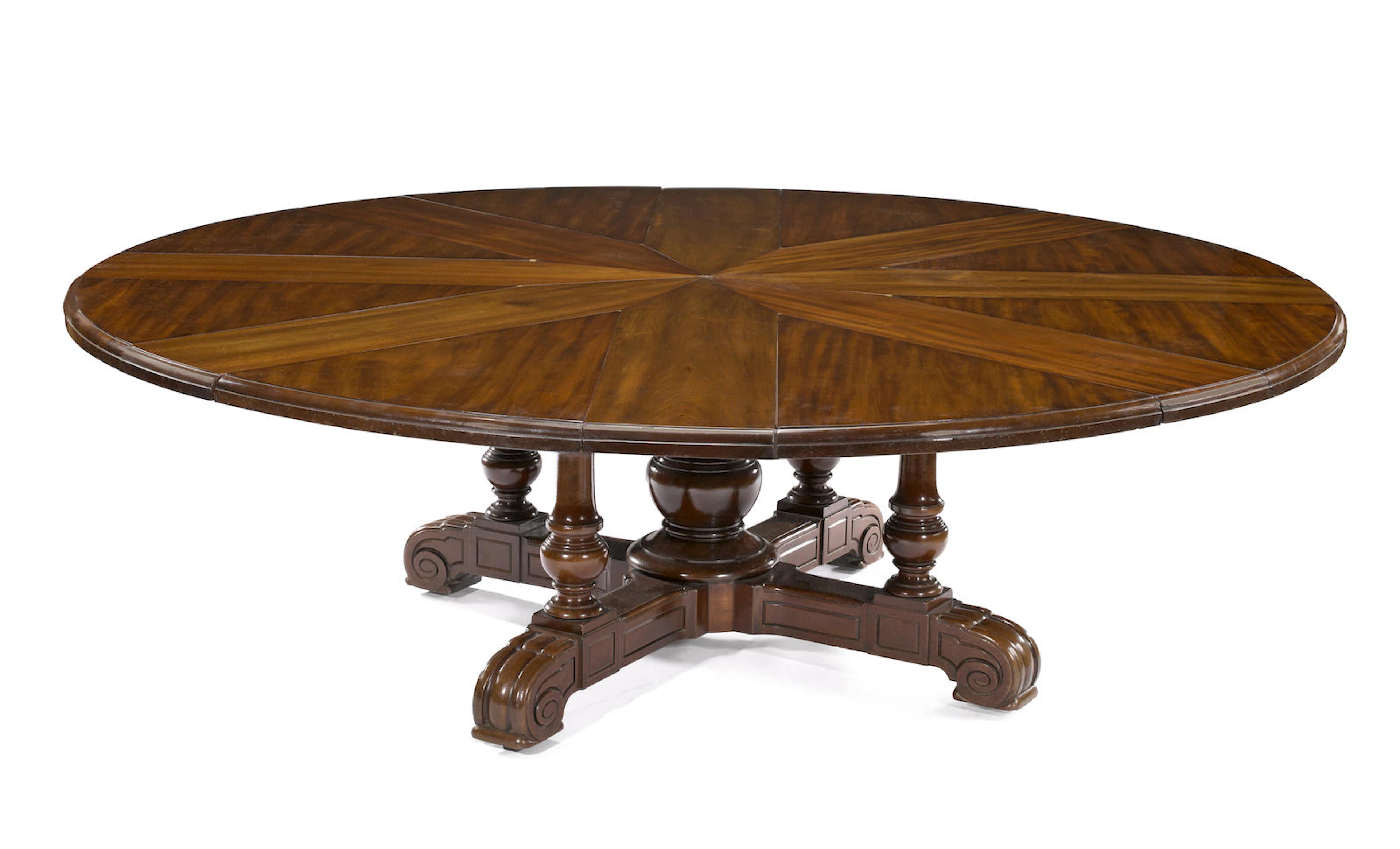 A William IV mahogany circular extension dining tableJohnson & Jeanes, circa 1830