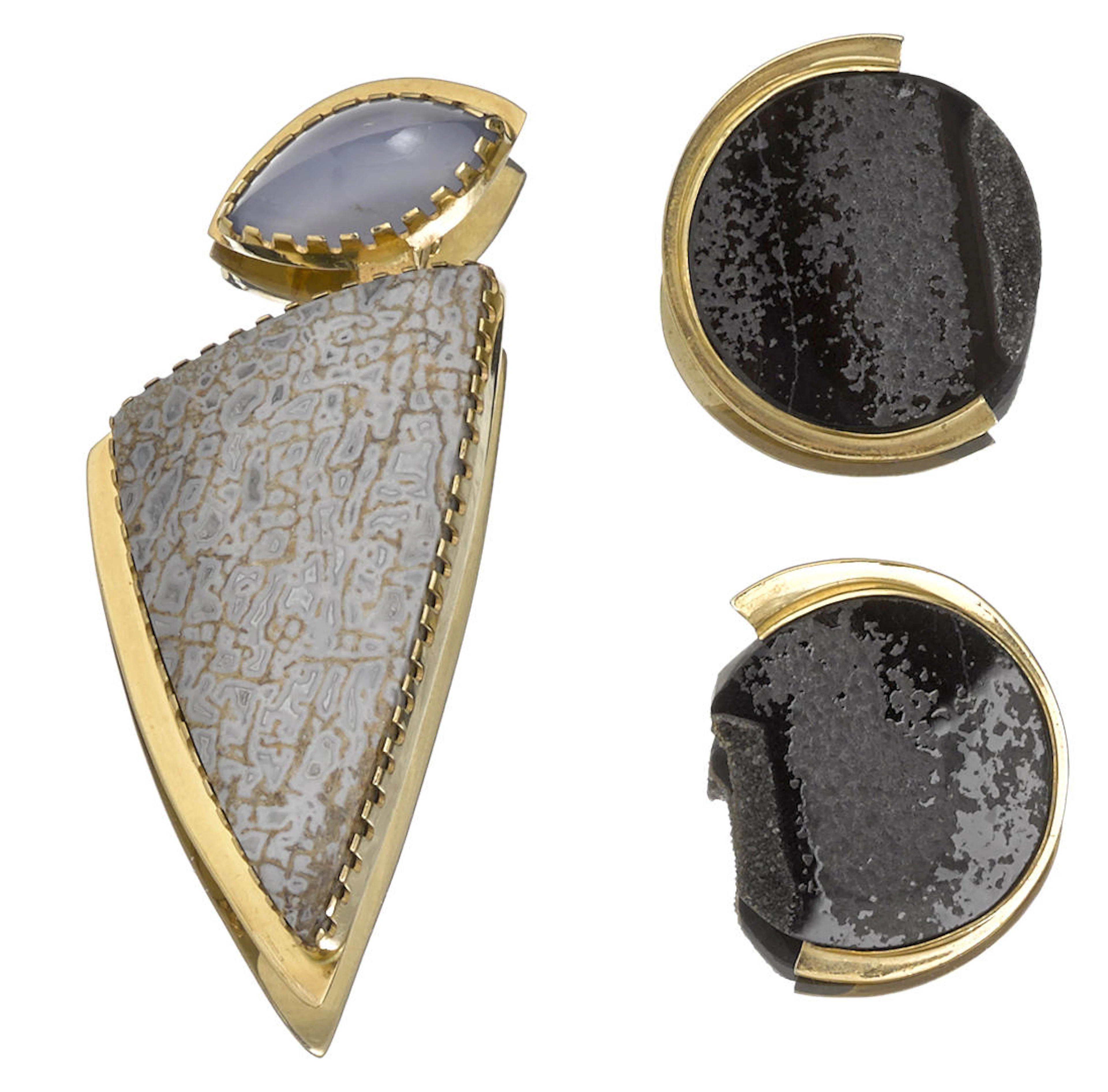 Two Santo Domingo/Laguna and Navajo jewelry items