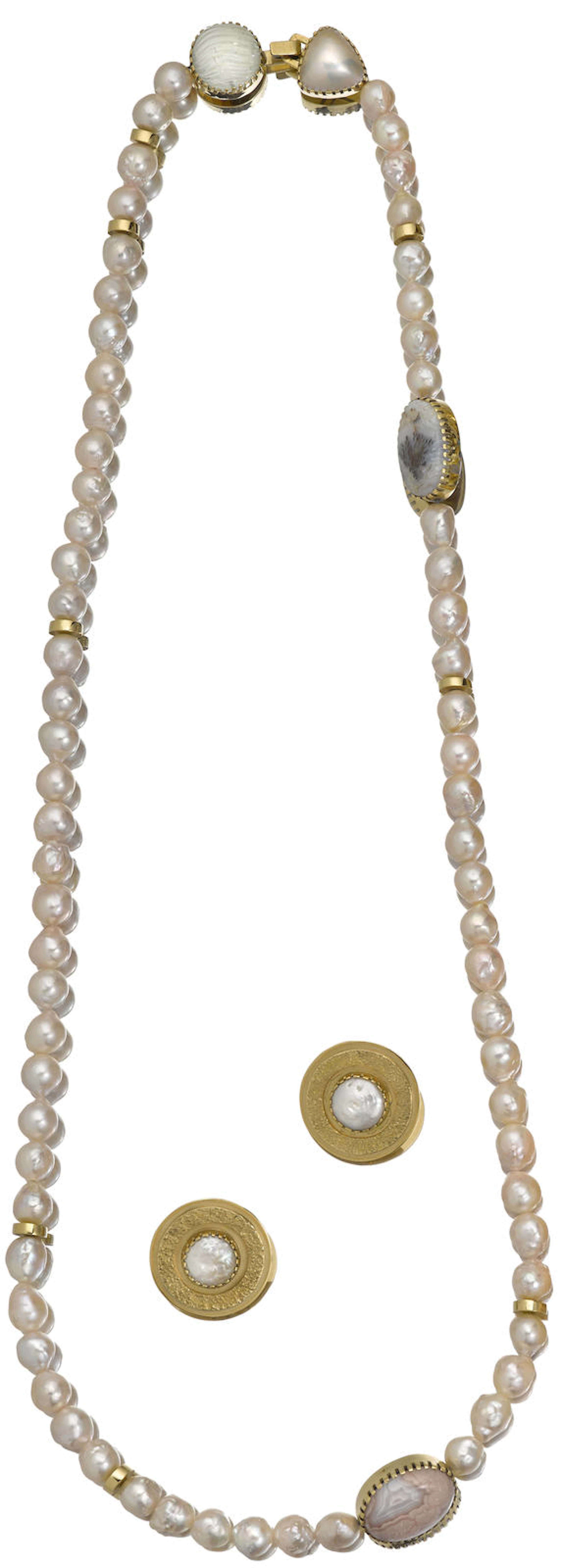 Two Santo Domingo/Laguna and Navajo jewelry items