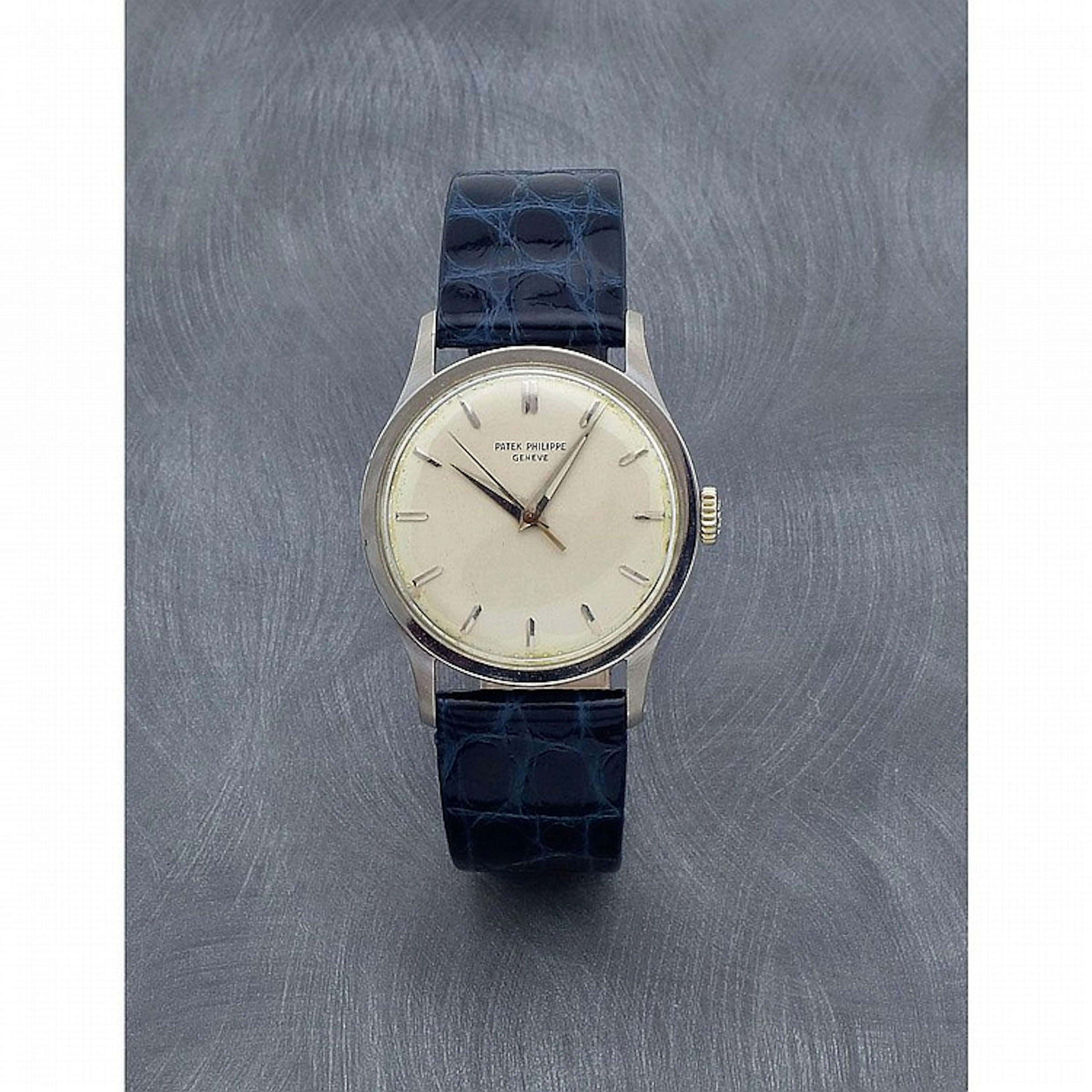 Patek Philippe, Calatrava, Ref. 570, n° 316194, Mvt. n°710972, vers 1950.