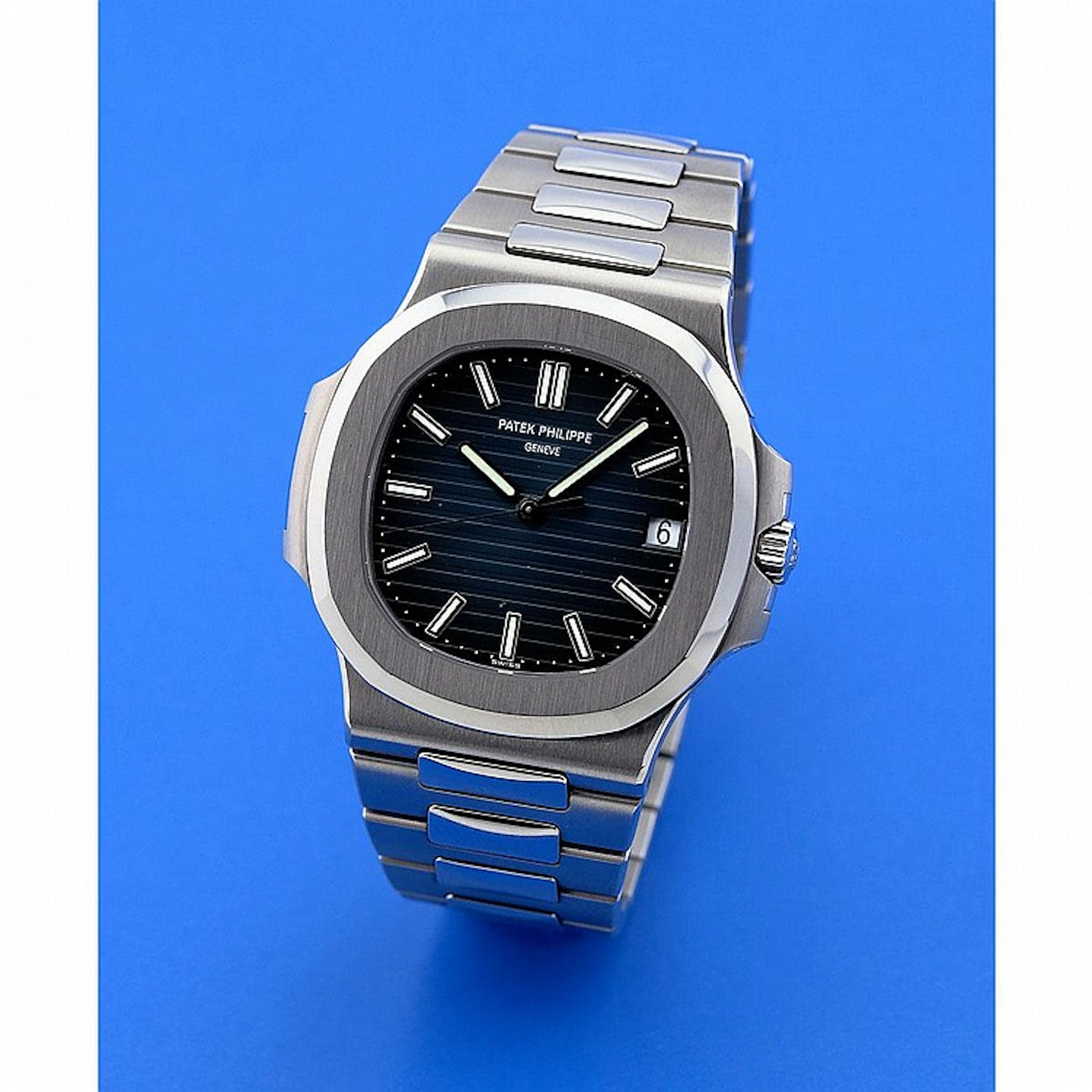 Patek Philippe, Nautilus, Ref. 5711/1A-010, n° 494xxxx, vendue le 18 septembre 2010.
