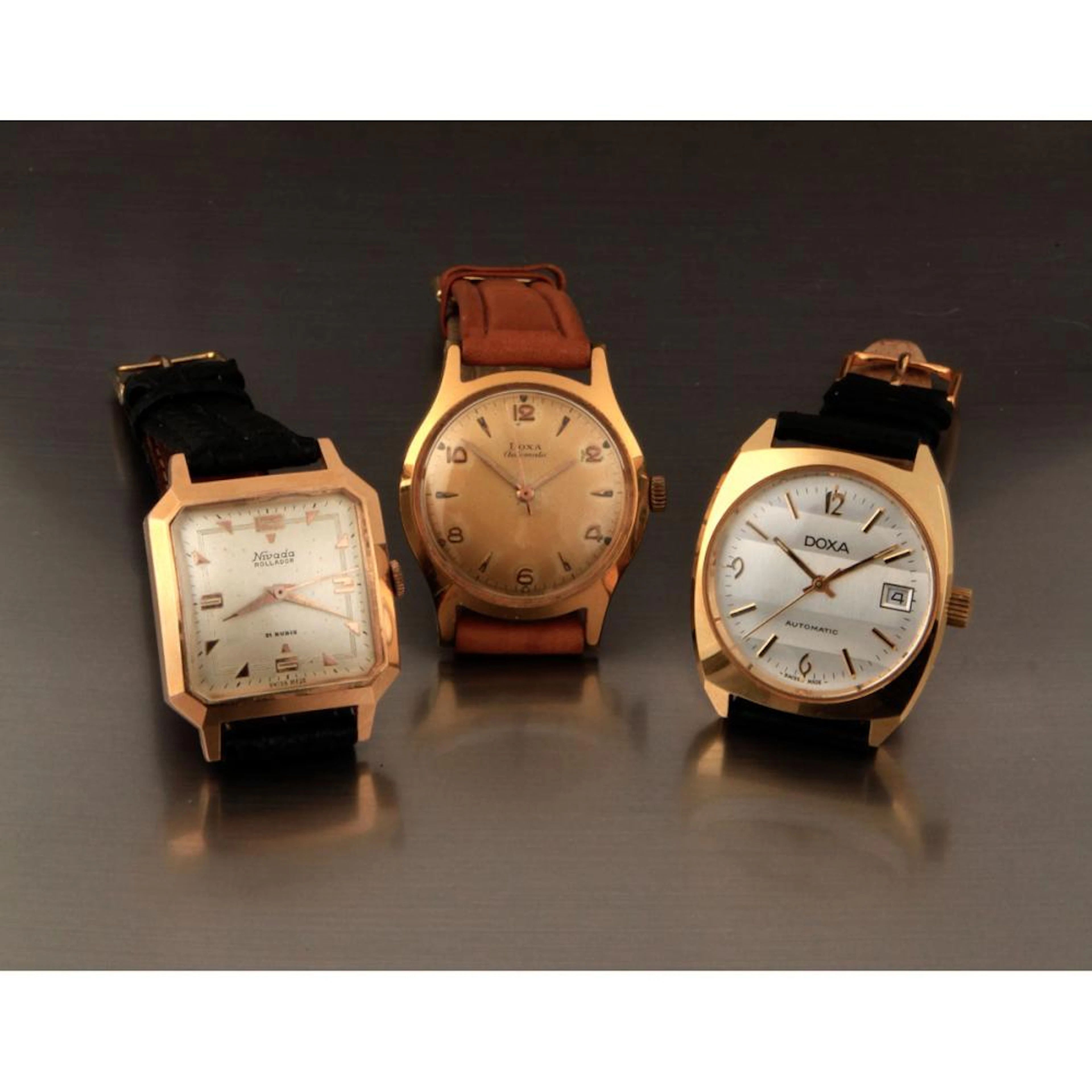 Un lot de 3 montres automatiques vintage en métal …