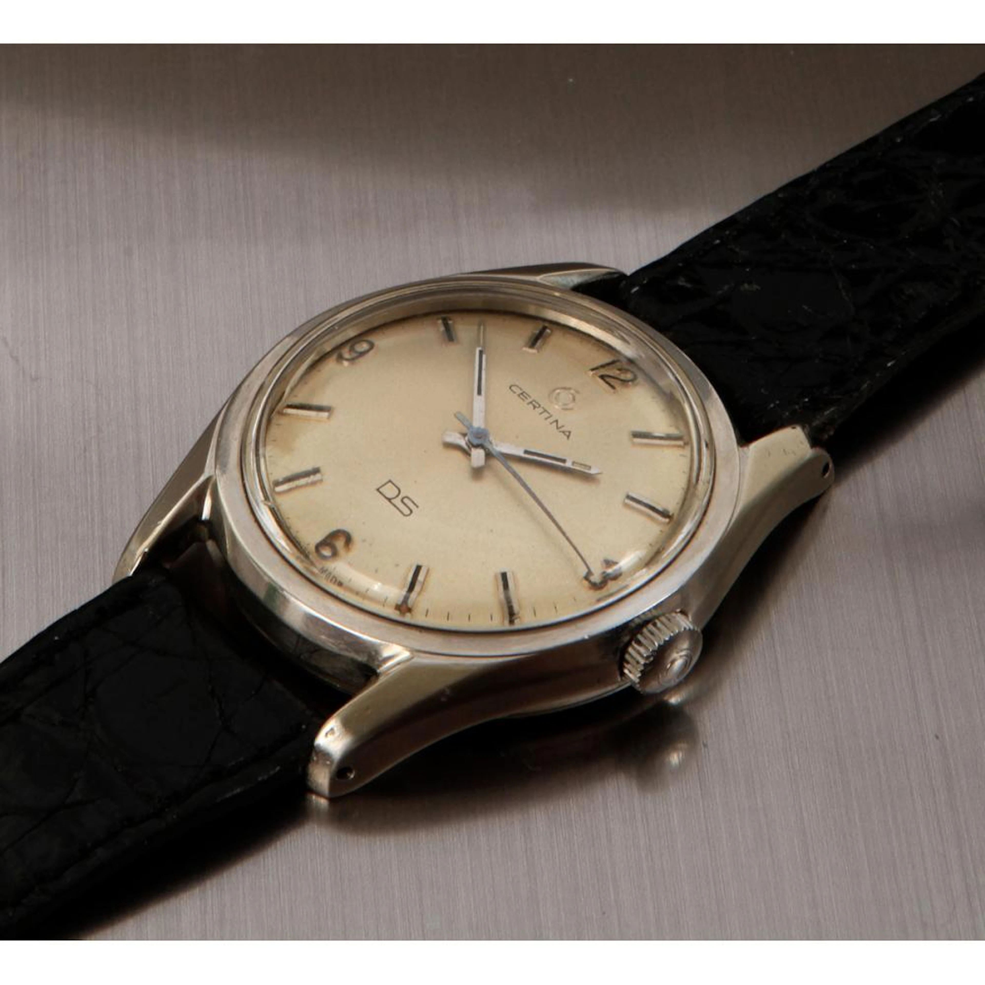 Certina, DS, vers 1960. …